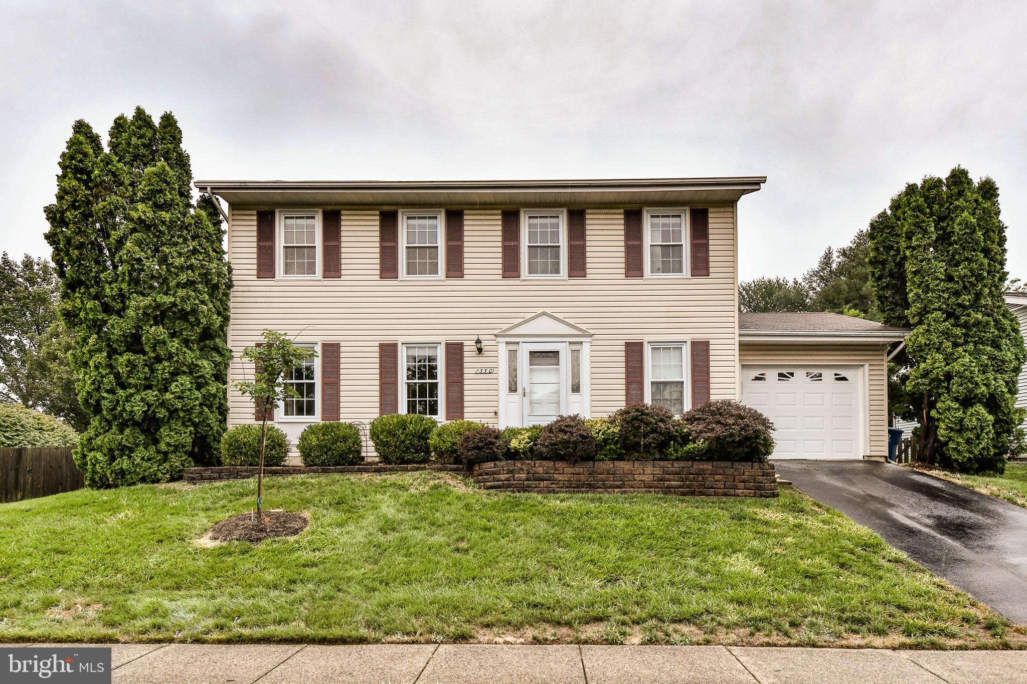 CRESTBROOK - Residential Lease