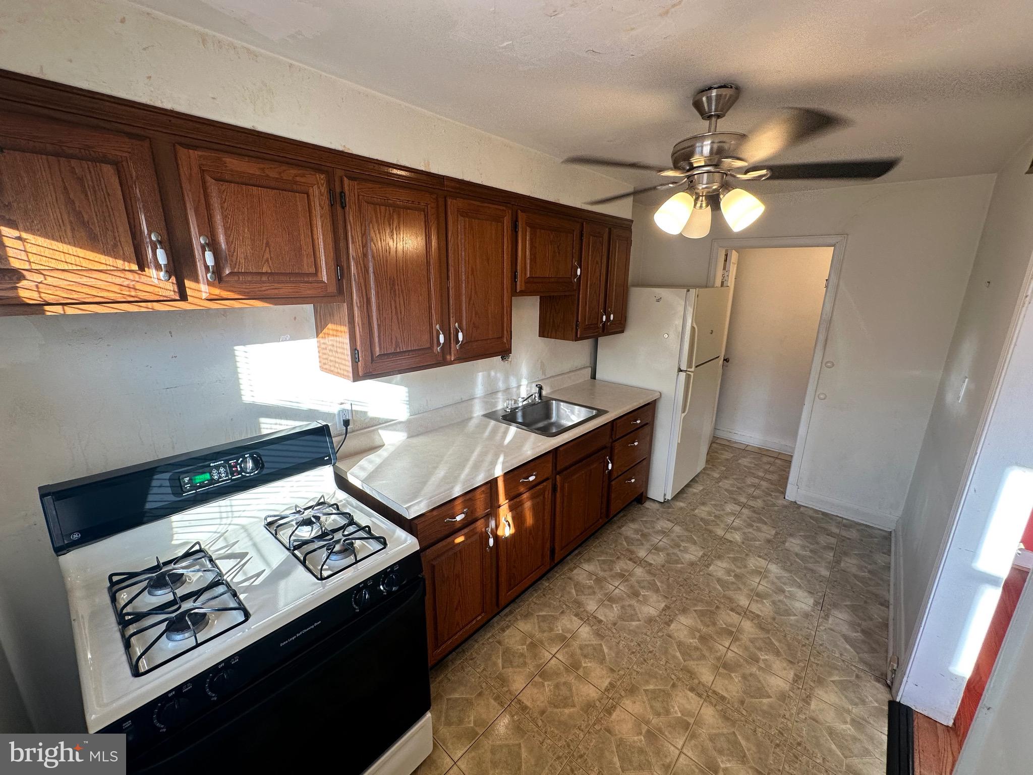 GWYNN OAK - Residential