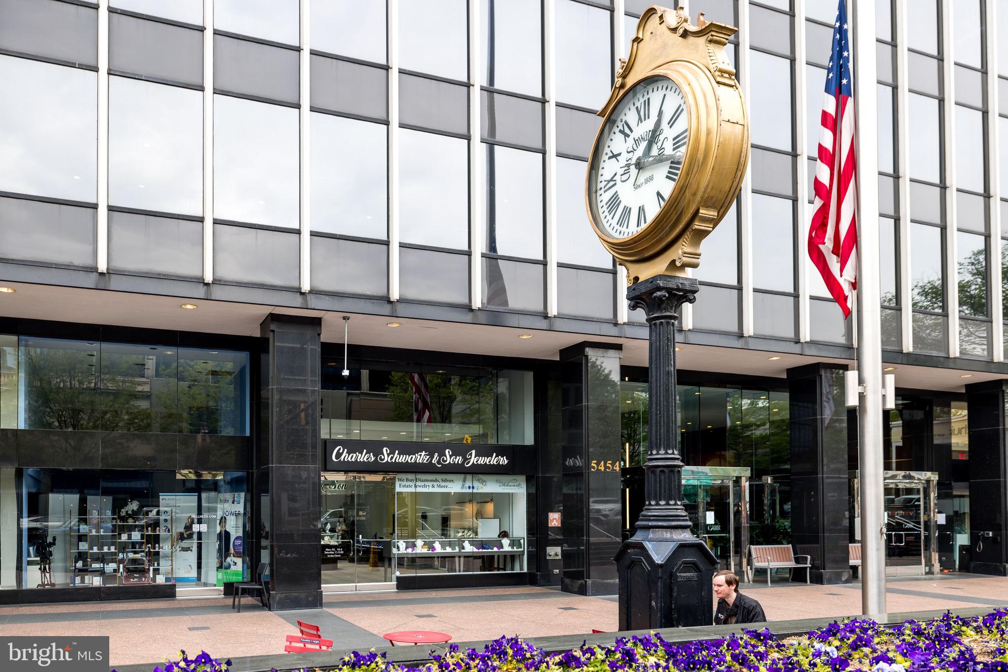 GLEN COVE - Residential