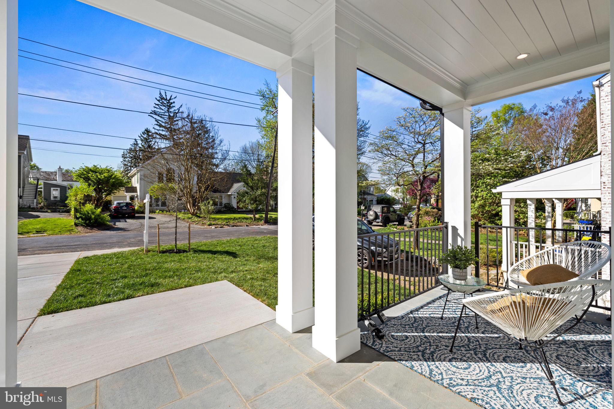 GLEN COVE - Residential