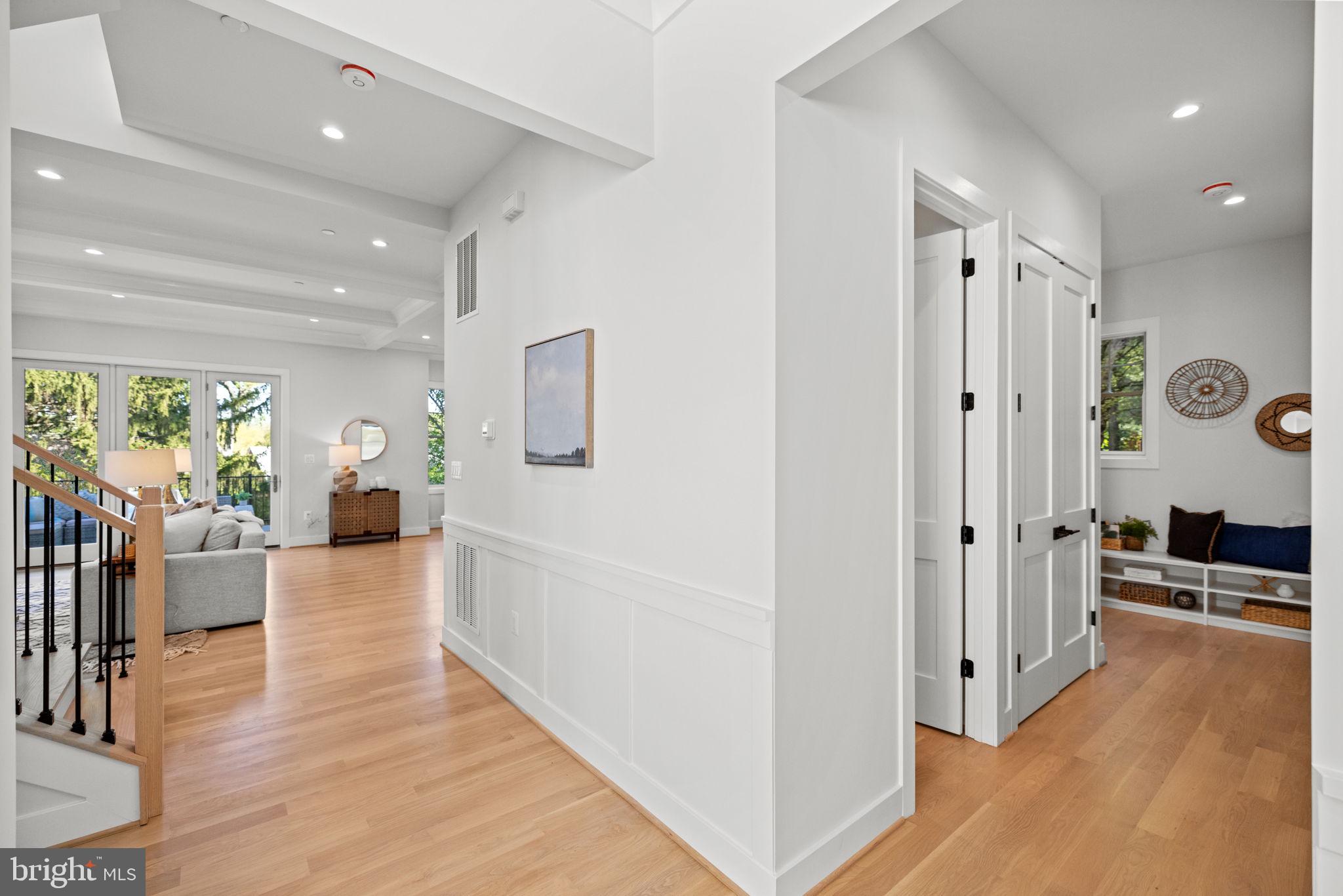 GLEN COVE - Residential