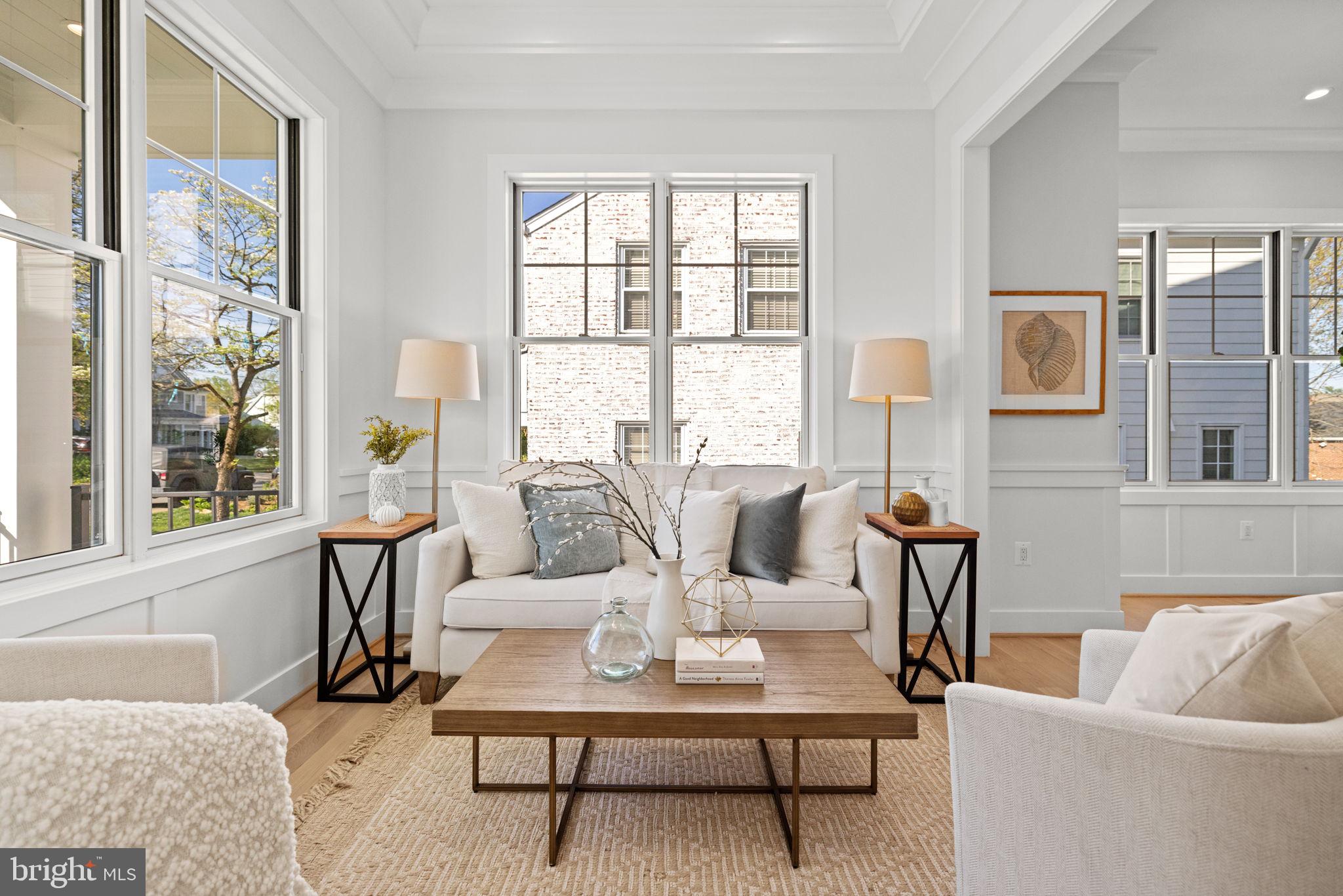 GLEN COVE - Residential