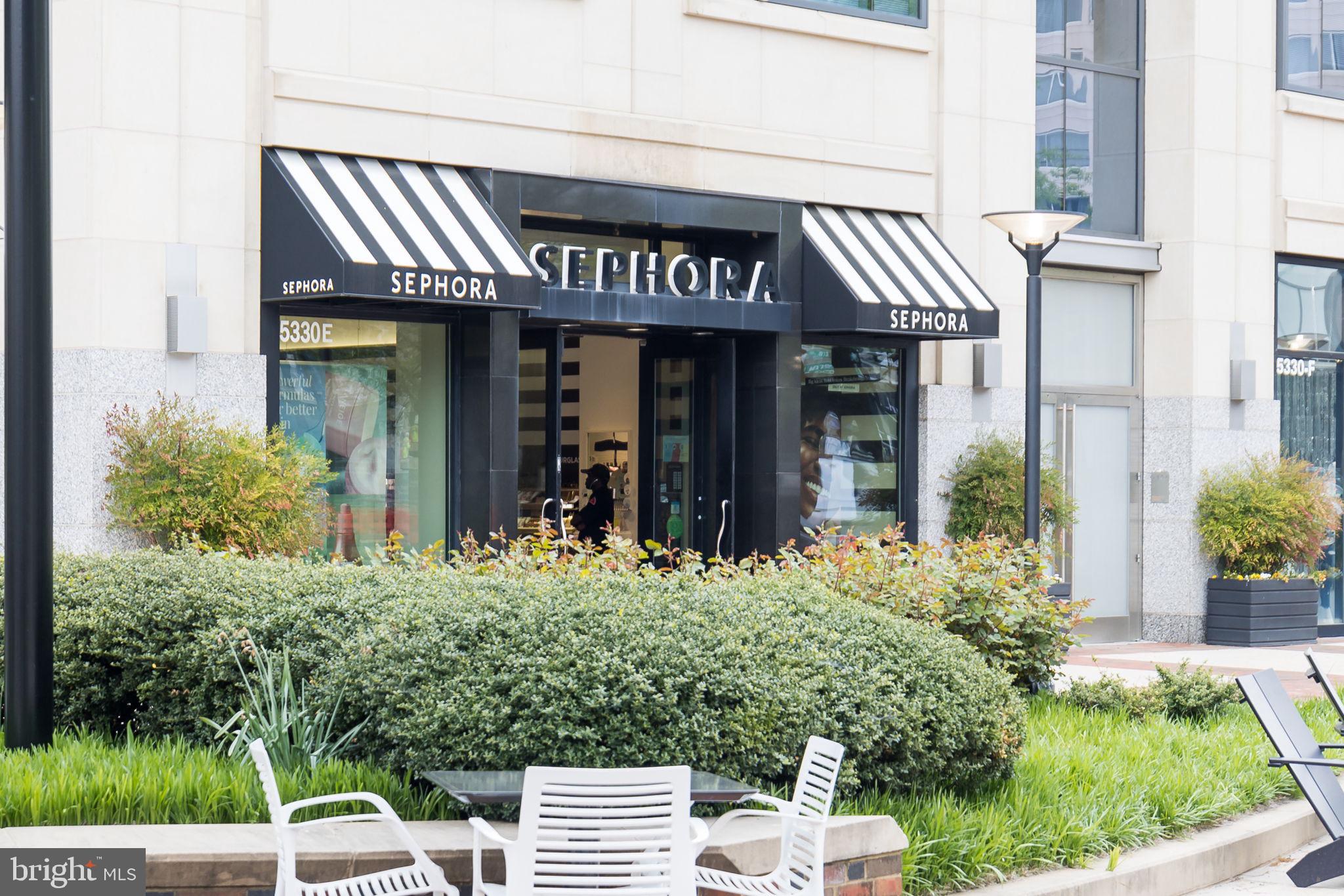 GLEN COVE - Residential