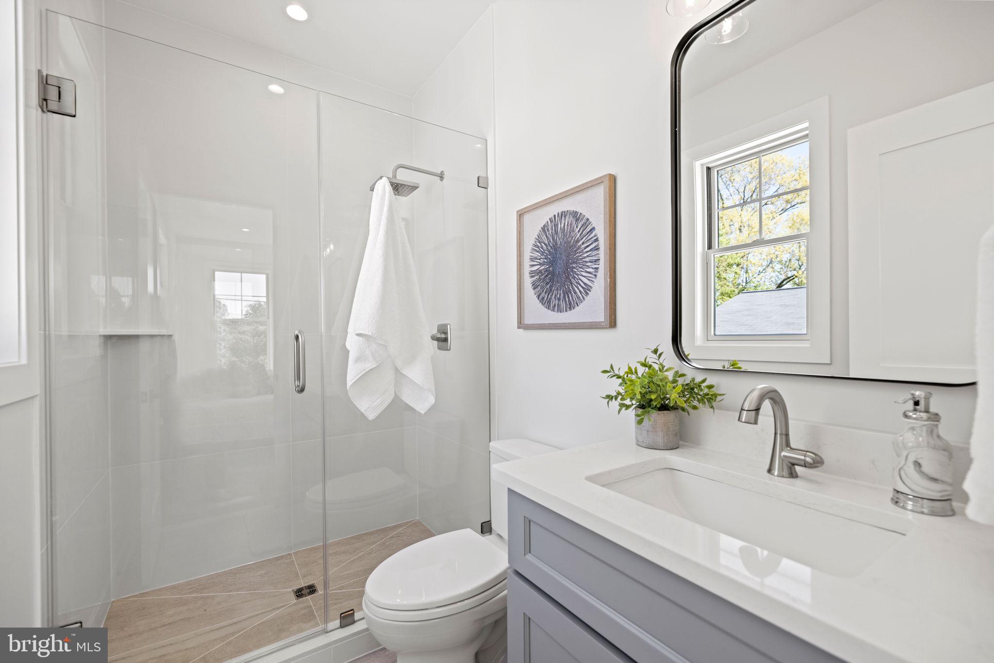 GLEN COVE - Residential