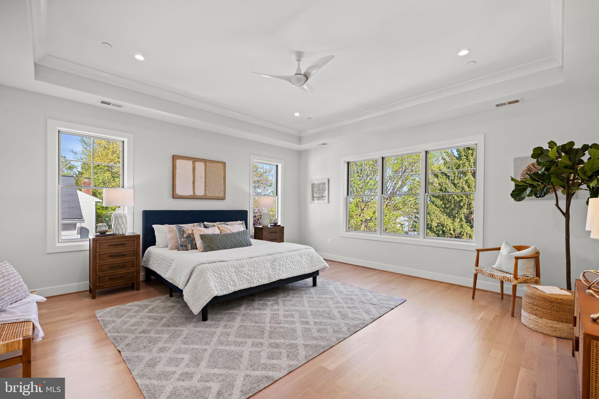 GLEN COVE - Residential