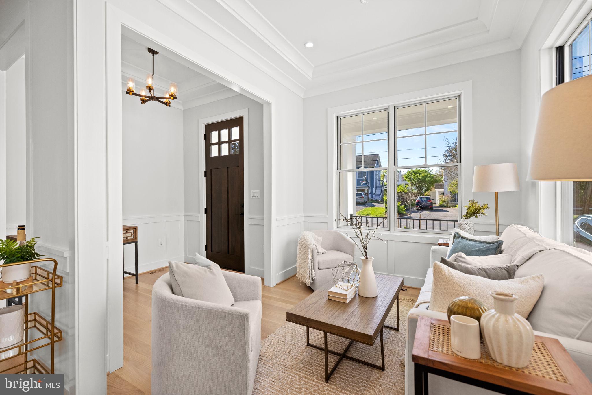 GLEN COVE - Residential