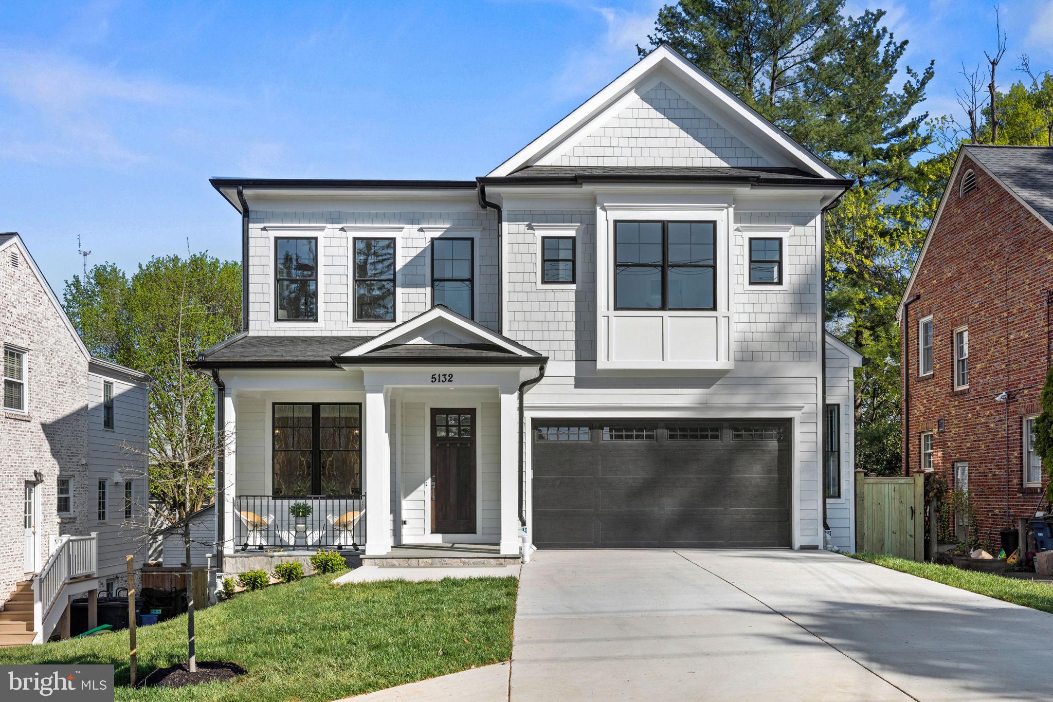 GLEN COVE - Residential