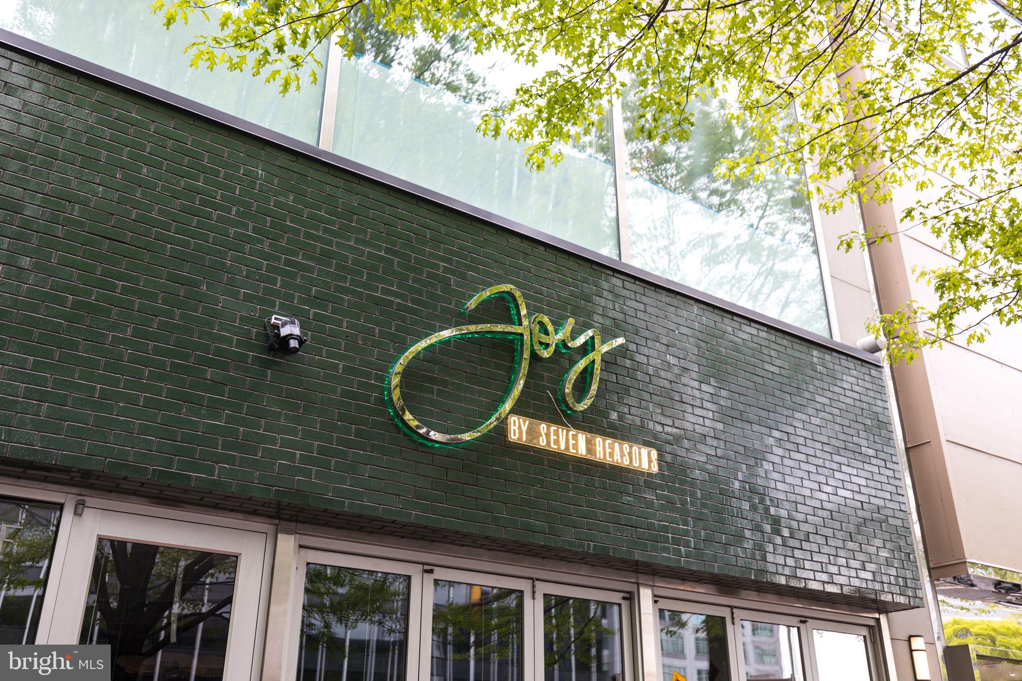 GLEN COVE - Residential