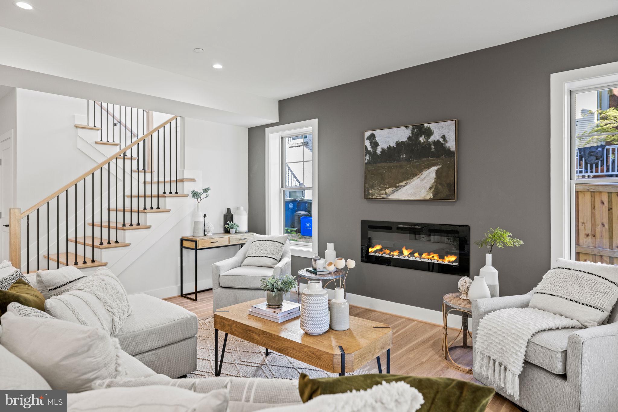 GLEN COVE - Residential