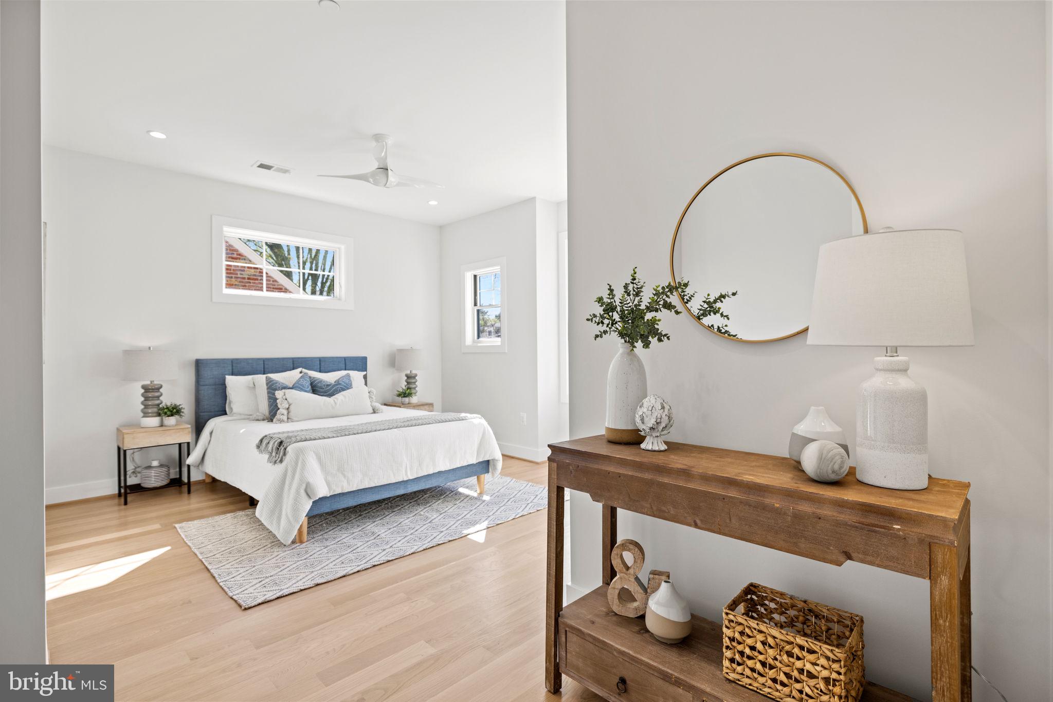 GLEN COVE - Residential