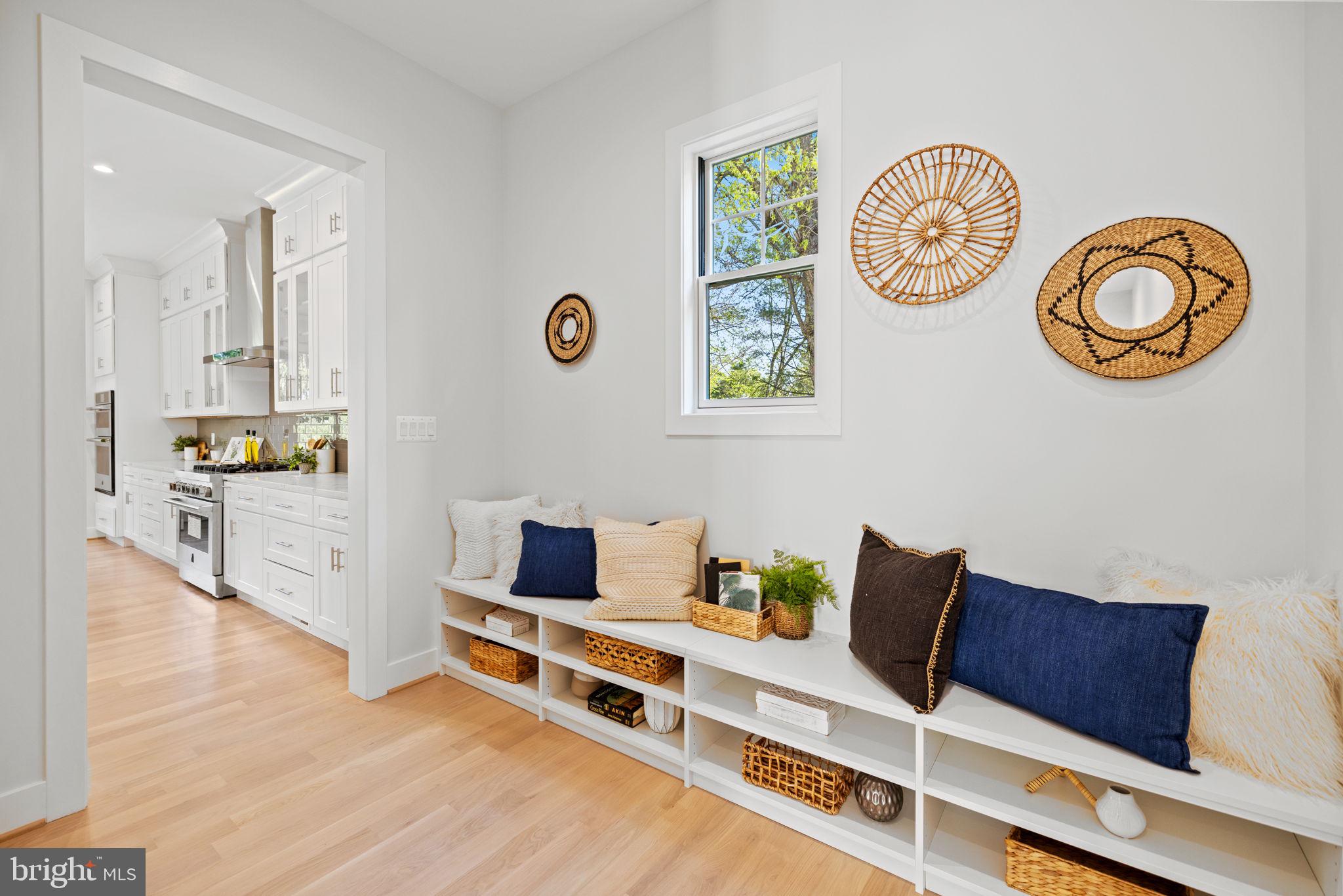 GLEN COVE - Residential