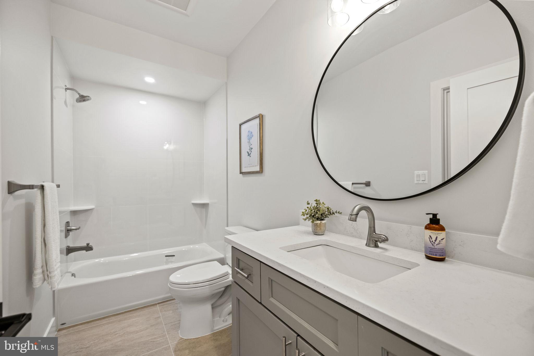 GLEN COVE - Residential