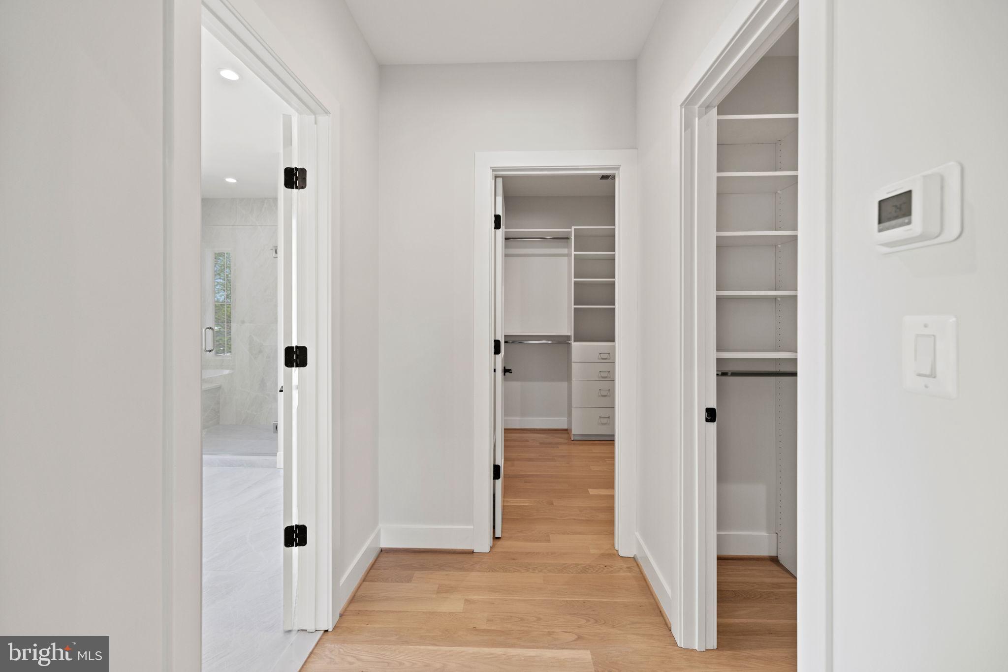 GLEN COVE - Residential