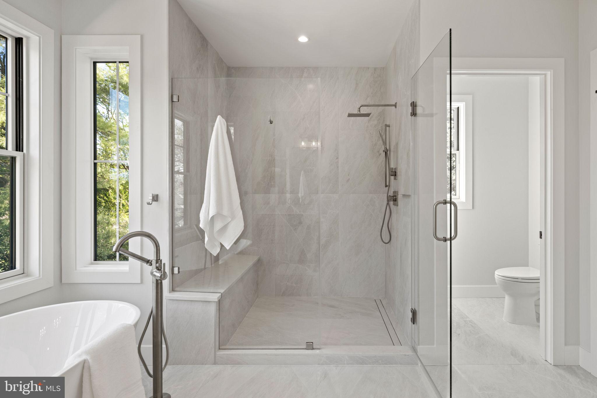 GLEN COVE - Residential