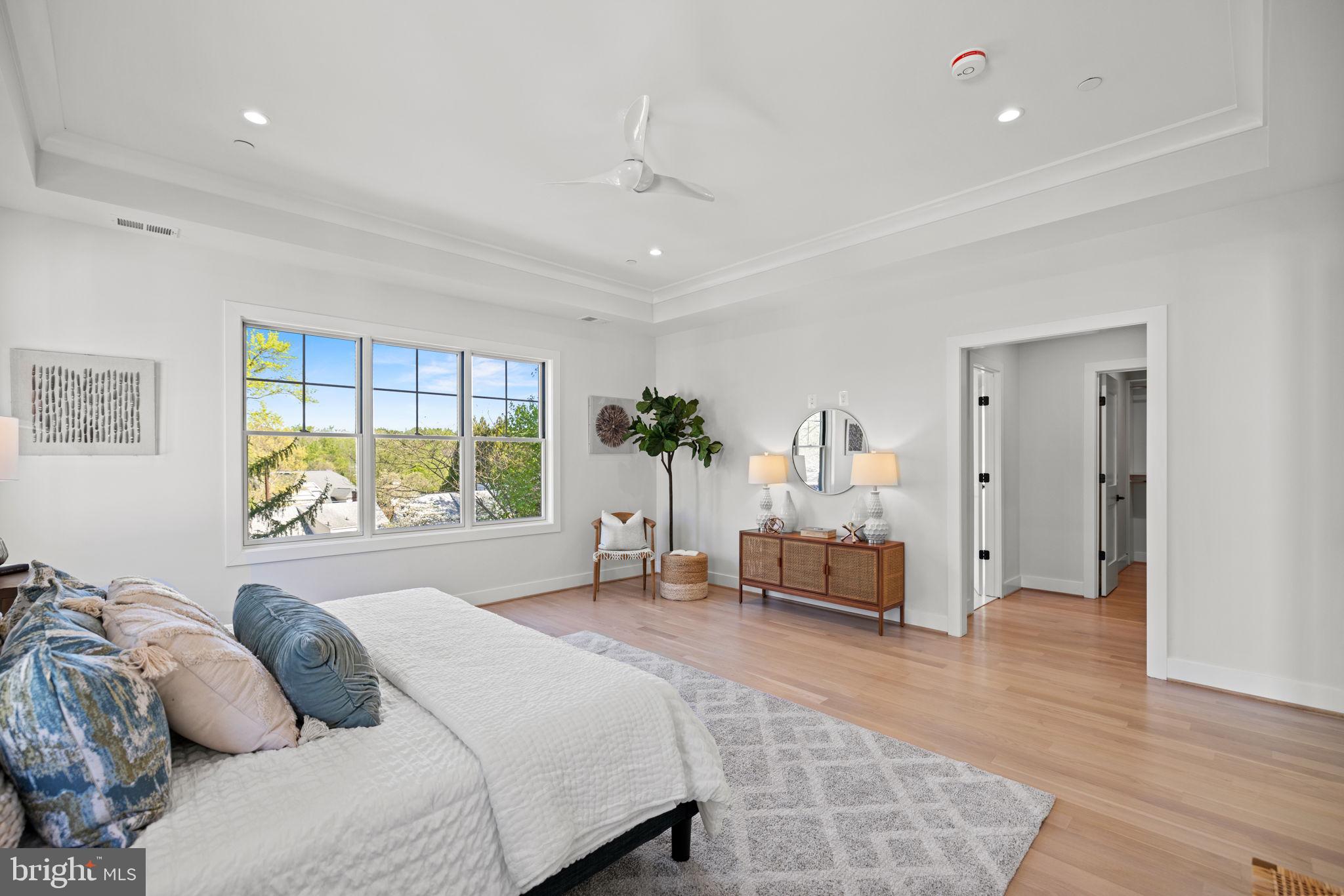 GLEN COVE - Residential