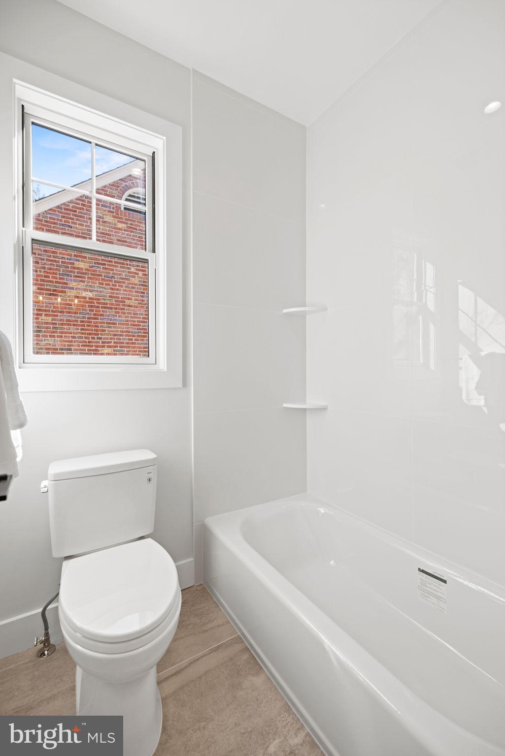 GLEN COVE - Residential