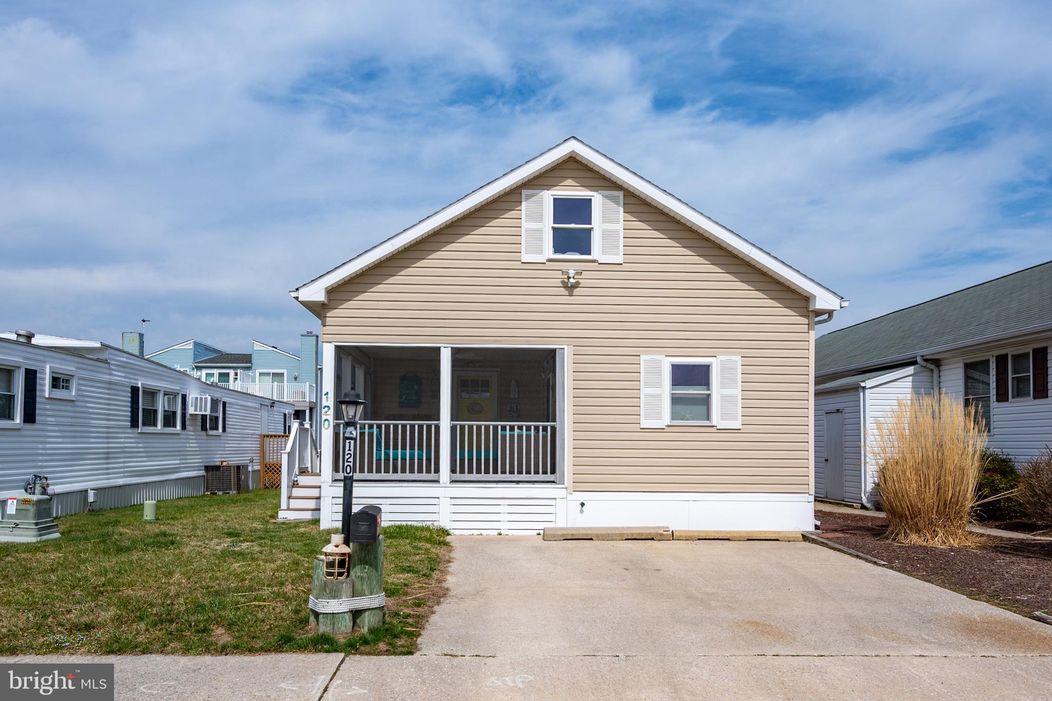 MONTEGO BAY - Residential