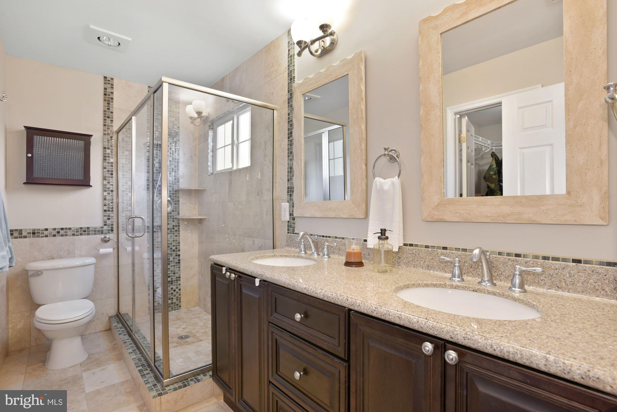 STONEYBROOKE - Residential