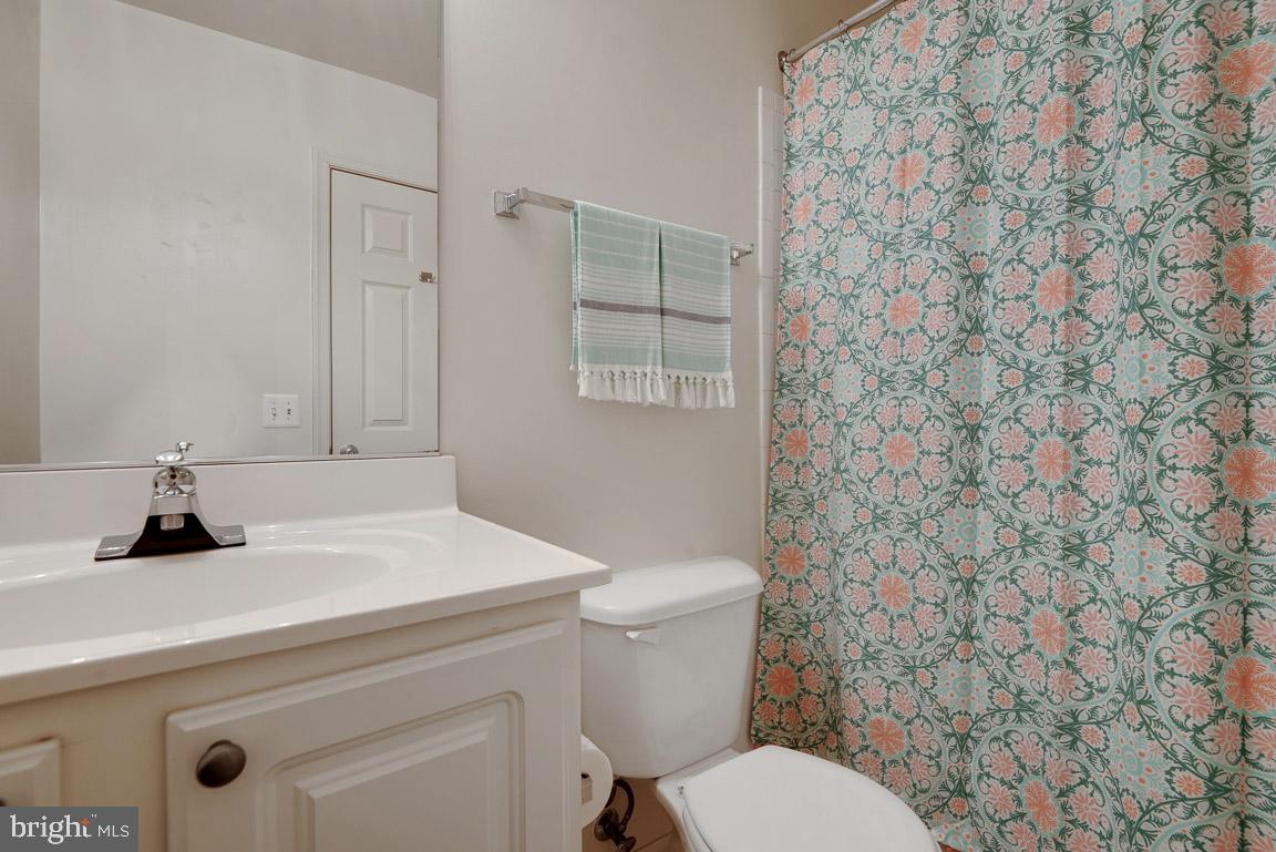 PARKSIDE AT DULLES - Residential