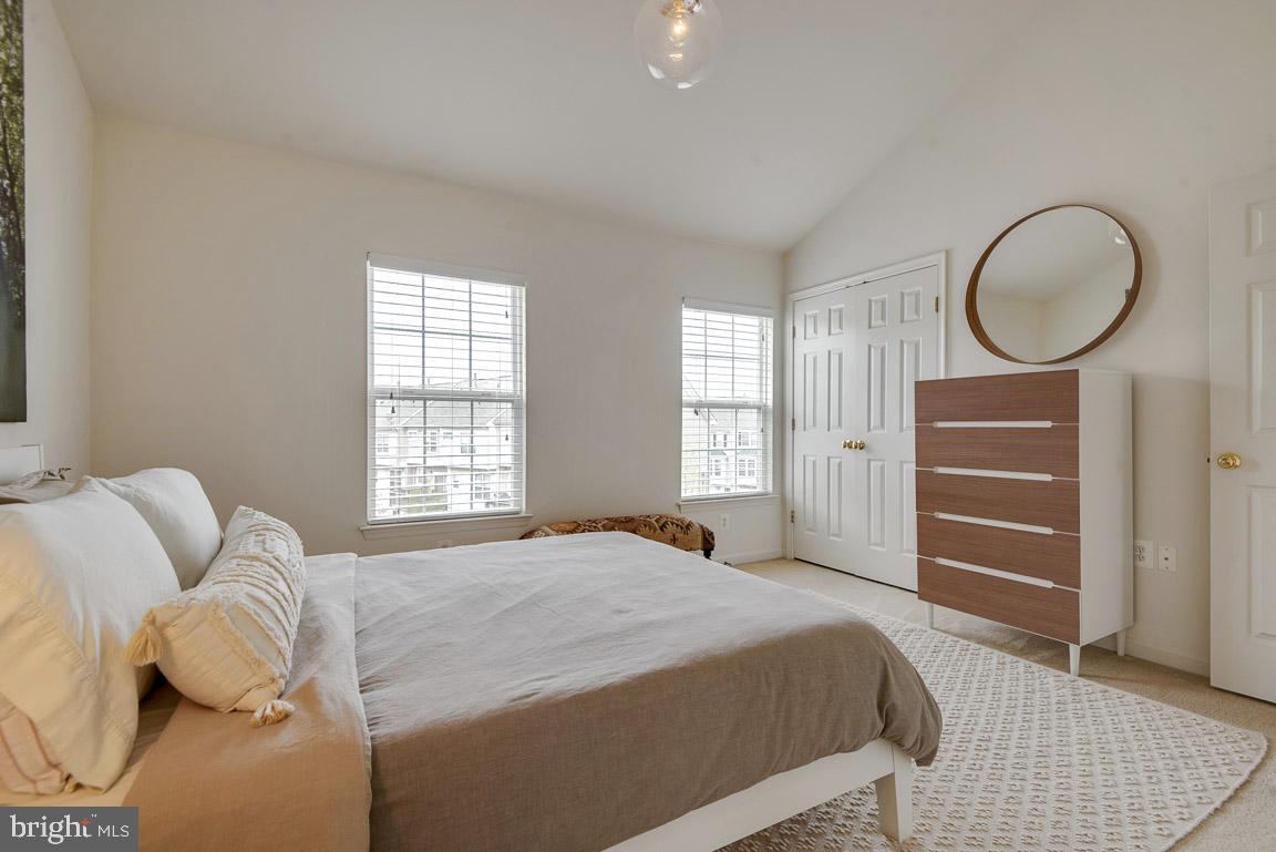 PARKSIDE AT DULLES - Residential