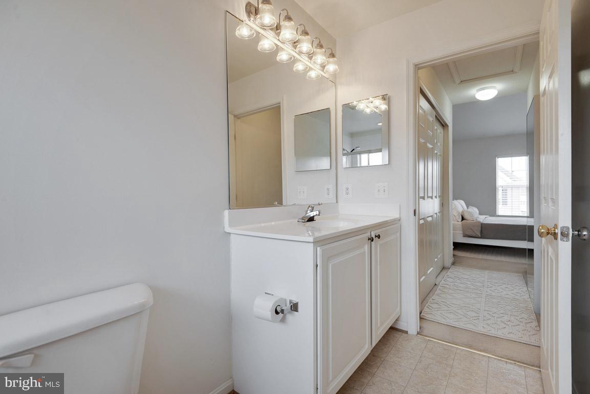 PARKSIDE AT DULLES - Residential