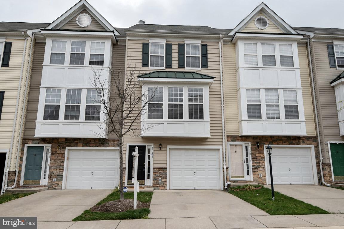 PARKSIDE AT DULLES - Residential