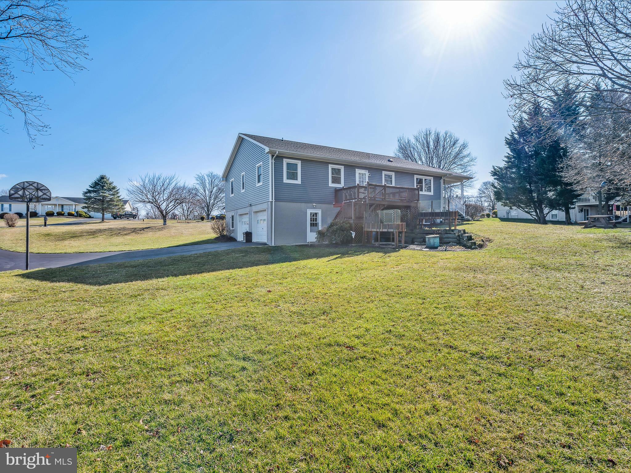 HOLLIS MANOR - Residential