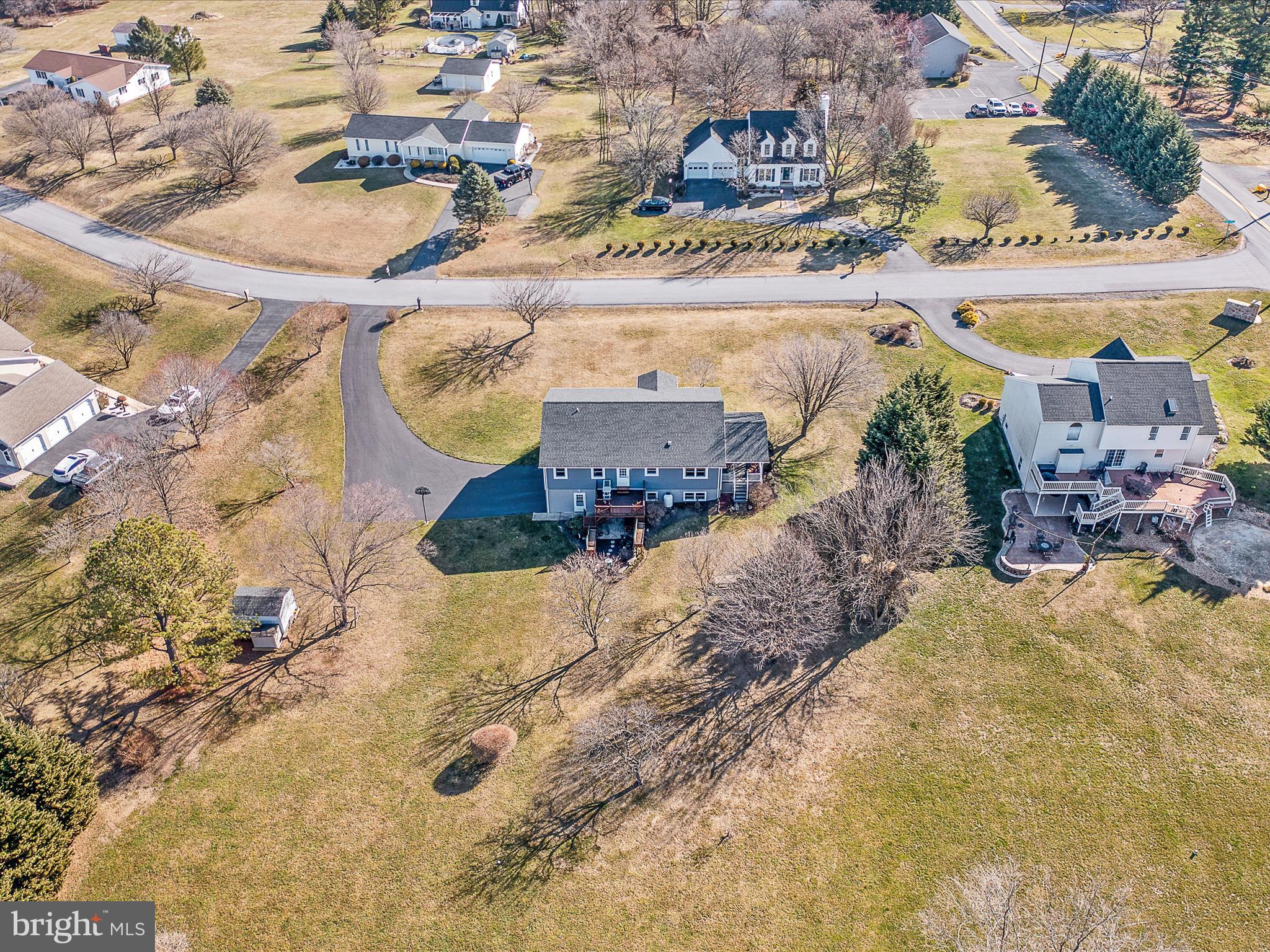 HOLLIS MANOR - Residential