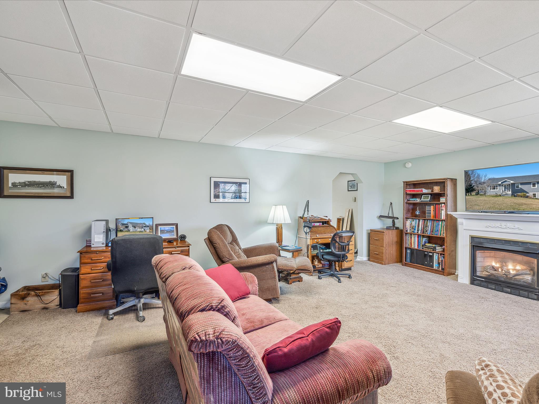 HOLLIS MANOR - Residential