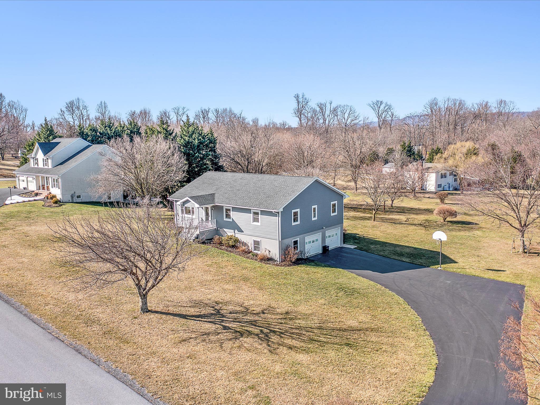 HOLLIS MANOR - Residential