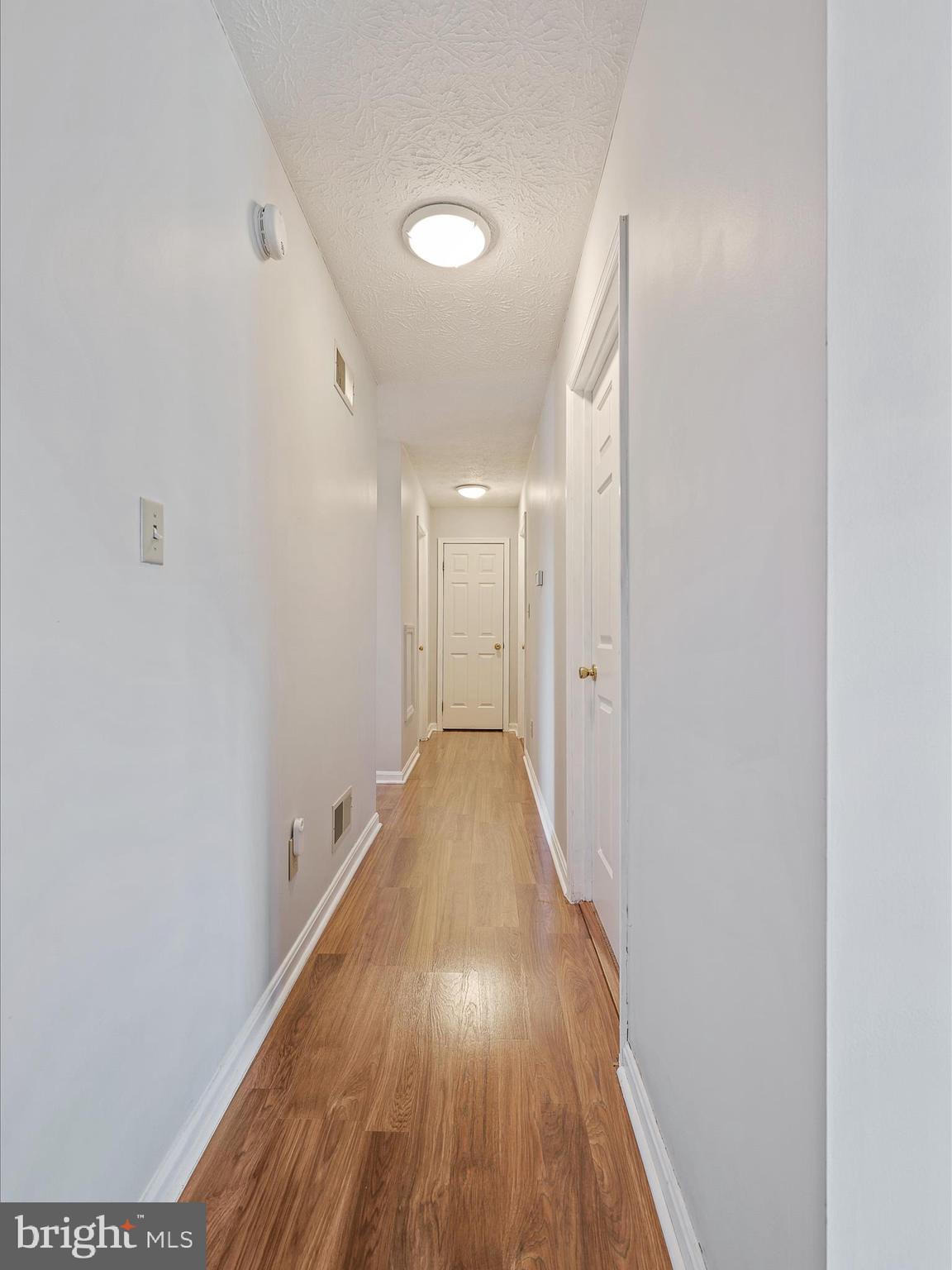 HOLLIS MANOR - Residential