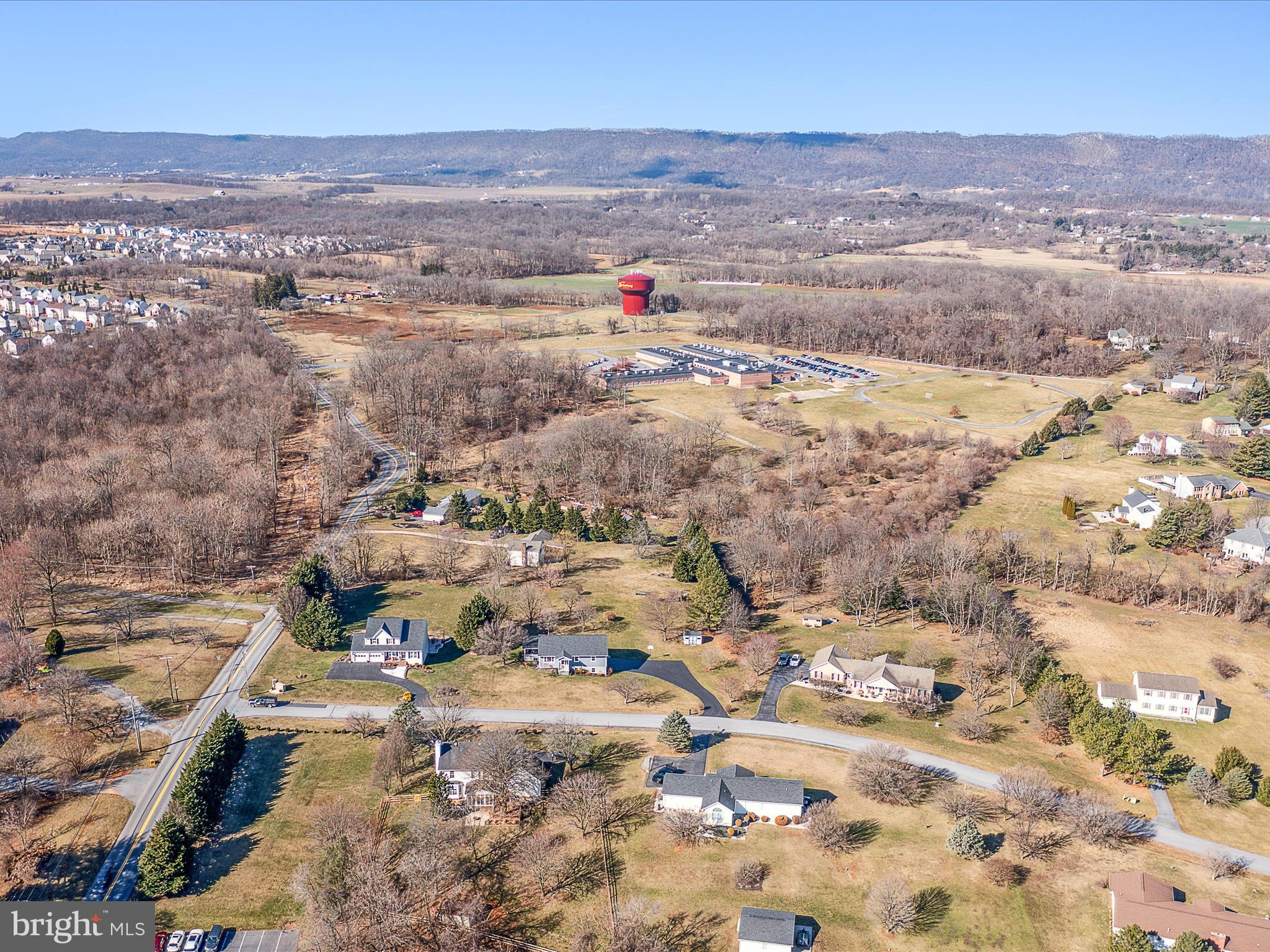 HOLLIS MANOR - Residential