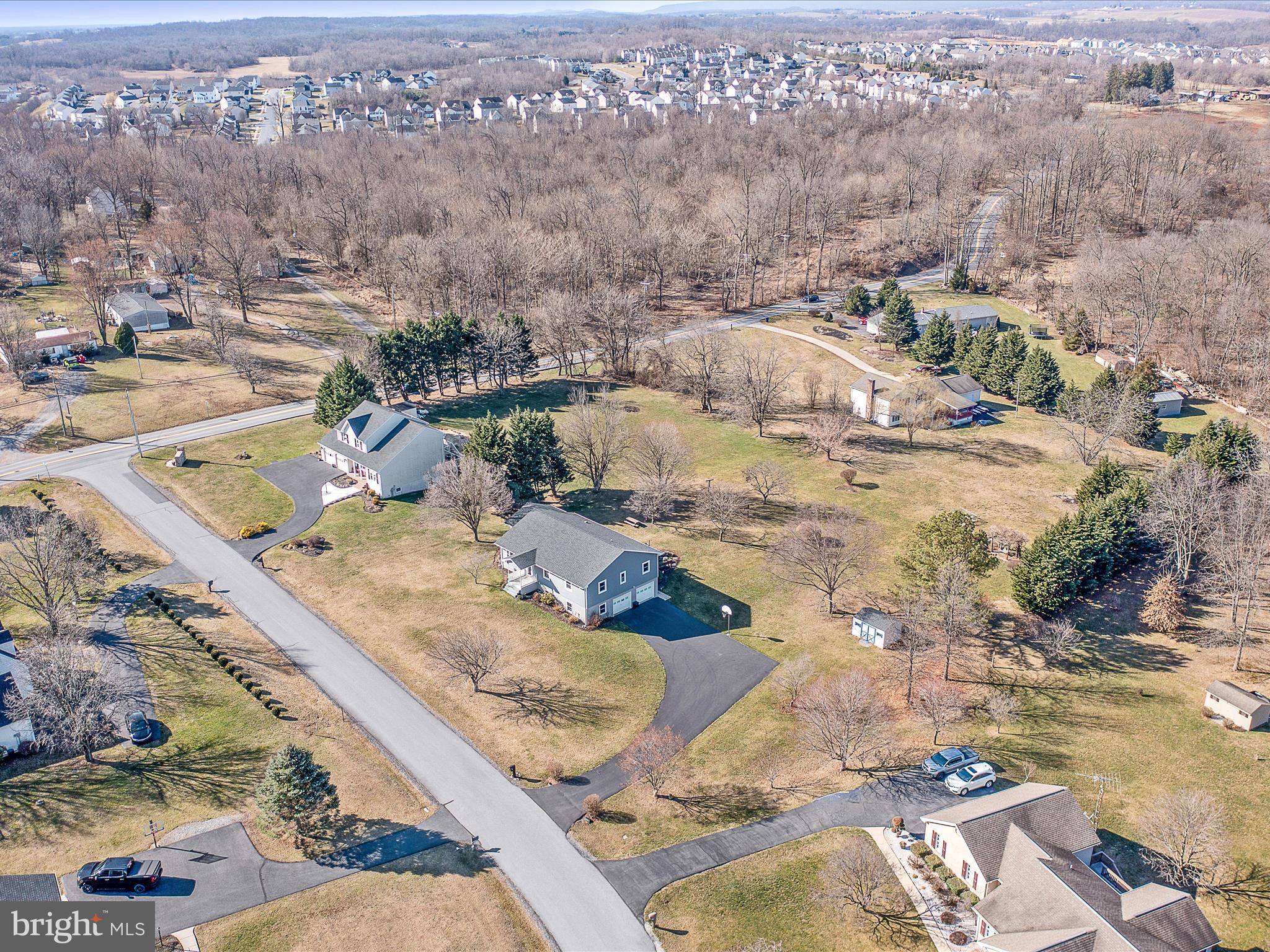 HOLLIS MANOR - Residential