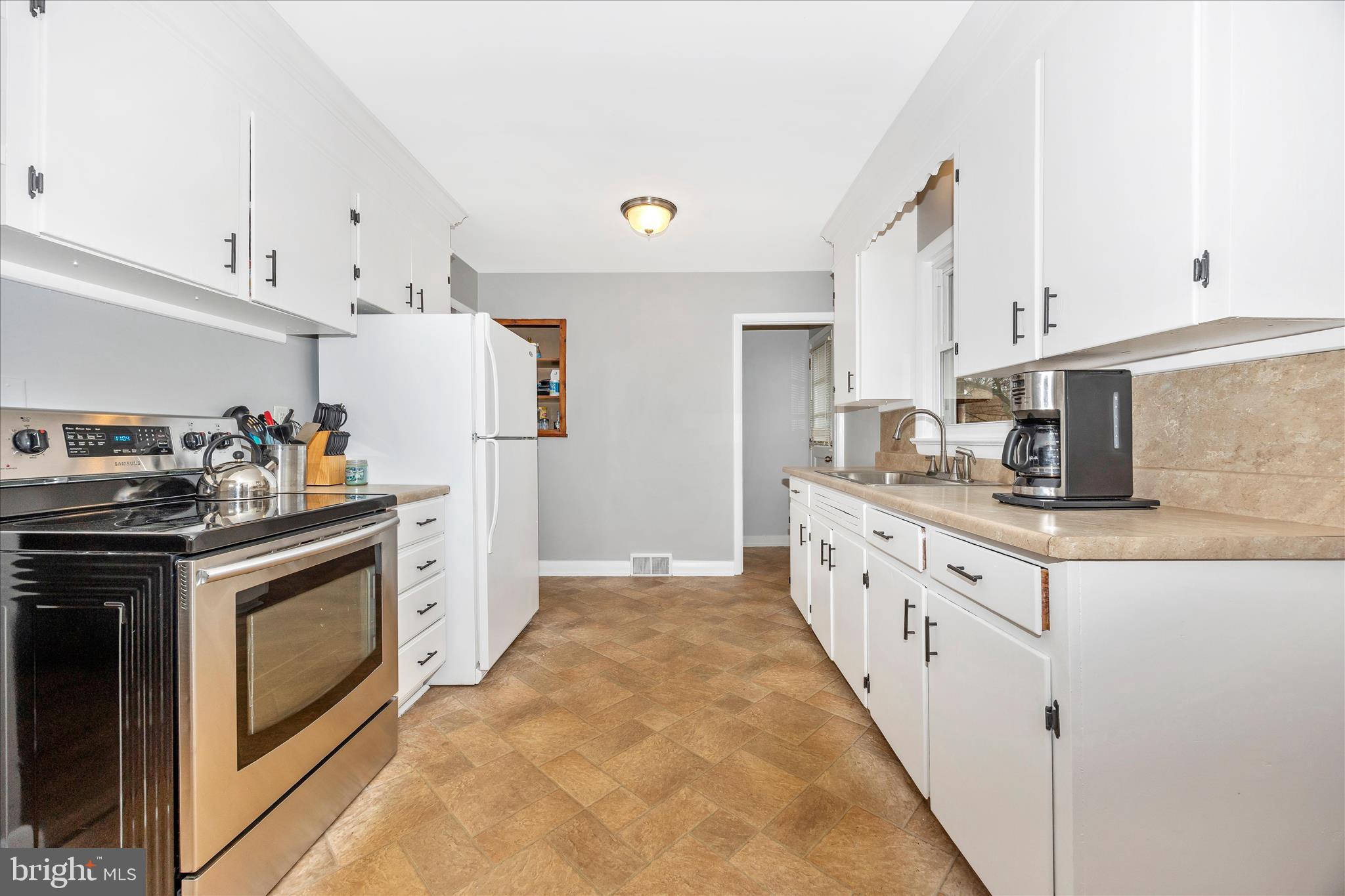 ST JAMES VILLAGE - Residential