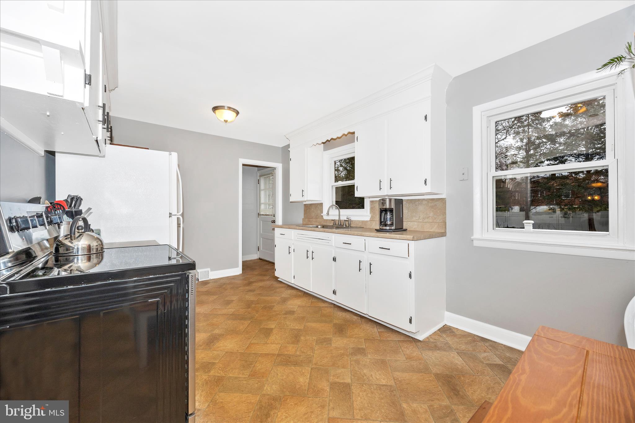 ST JAMES VILLAGE - Residential