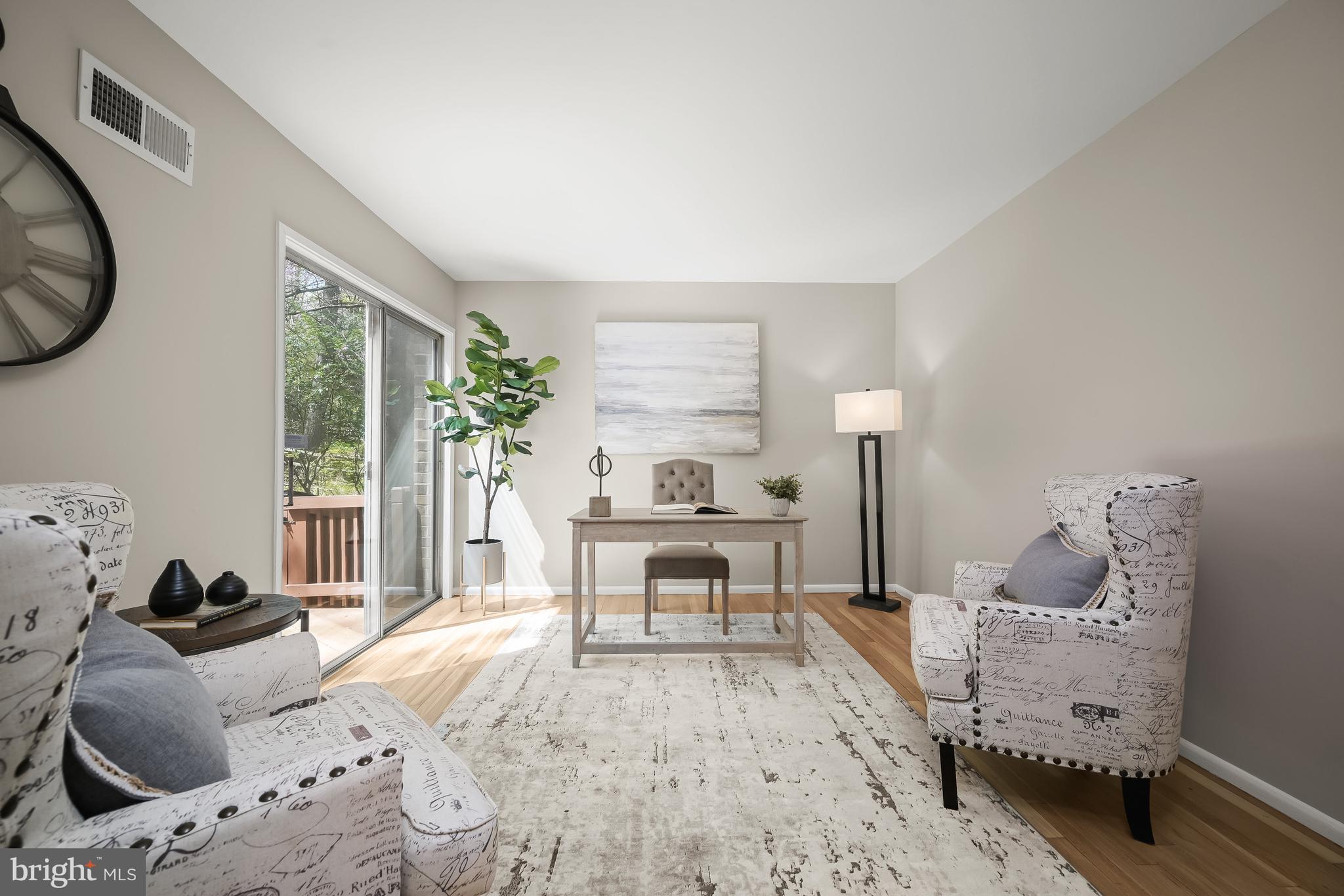 RED COAT WOODS - Residential