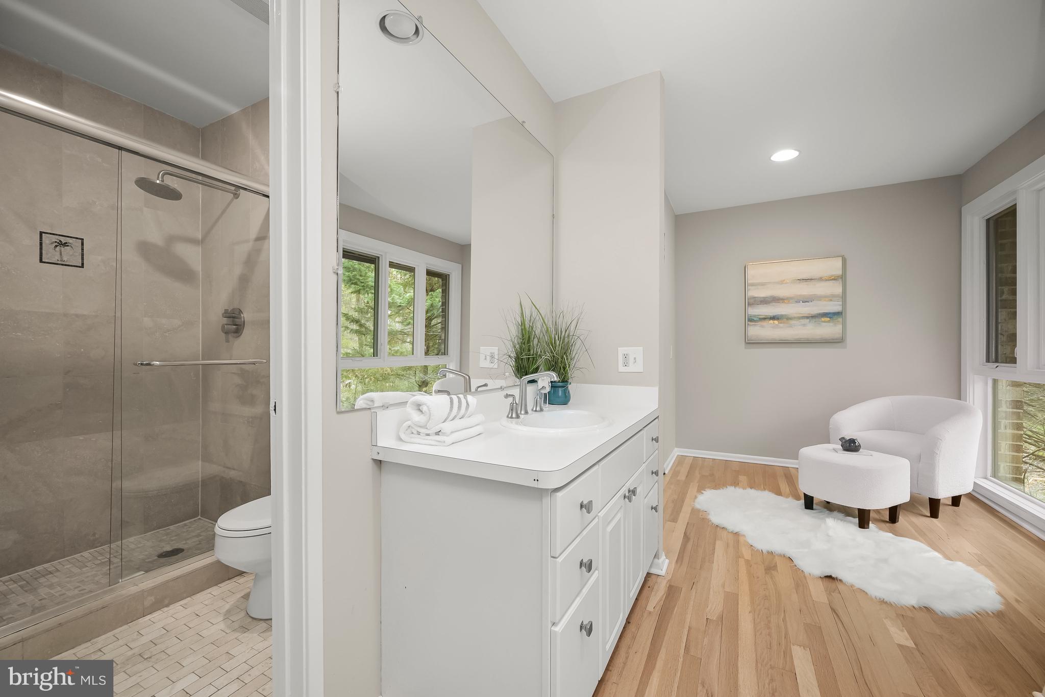 RED COAT WOODS - Residential