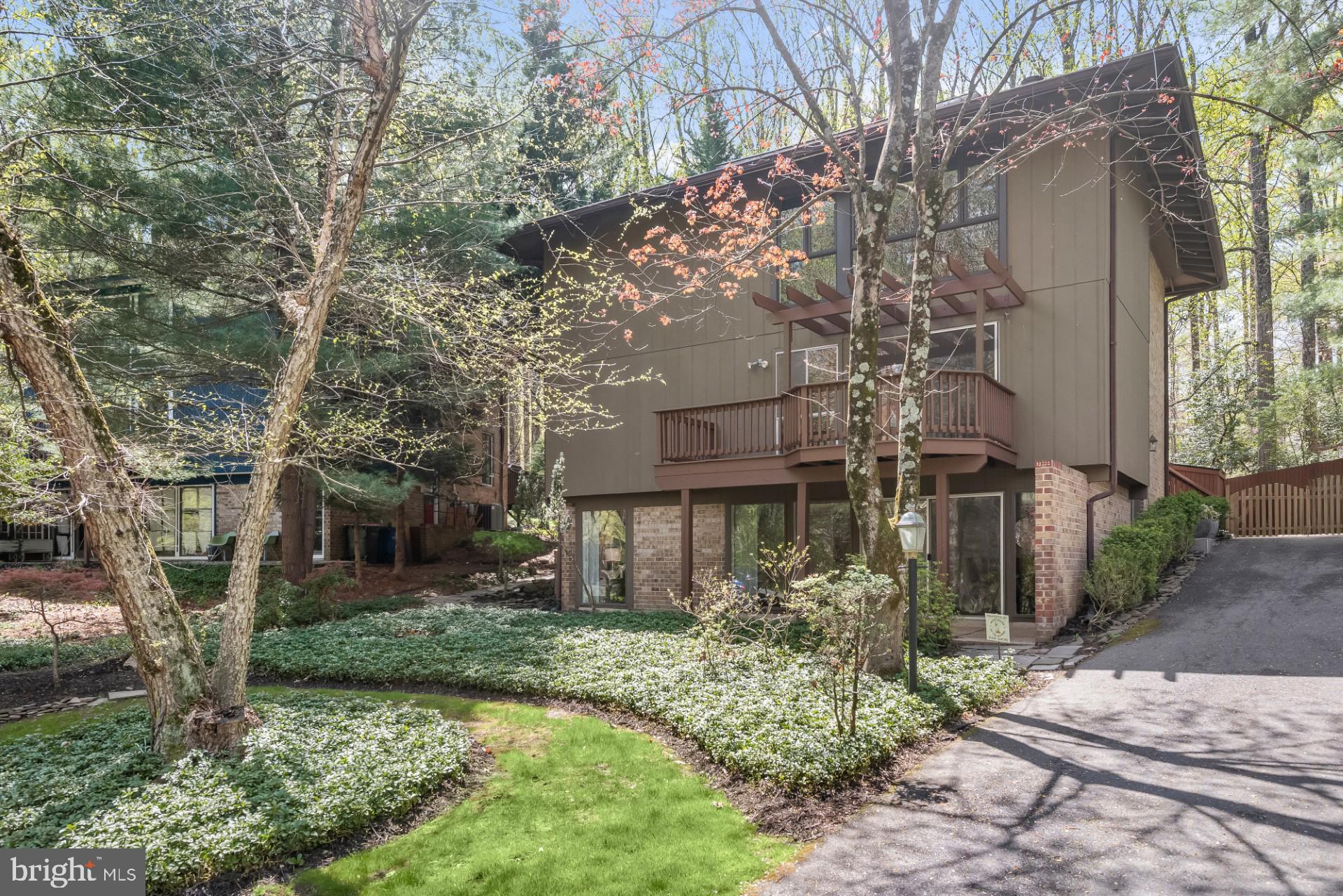 RED COAT WOODS - Residential