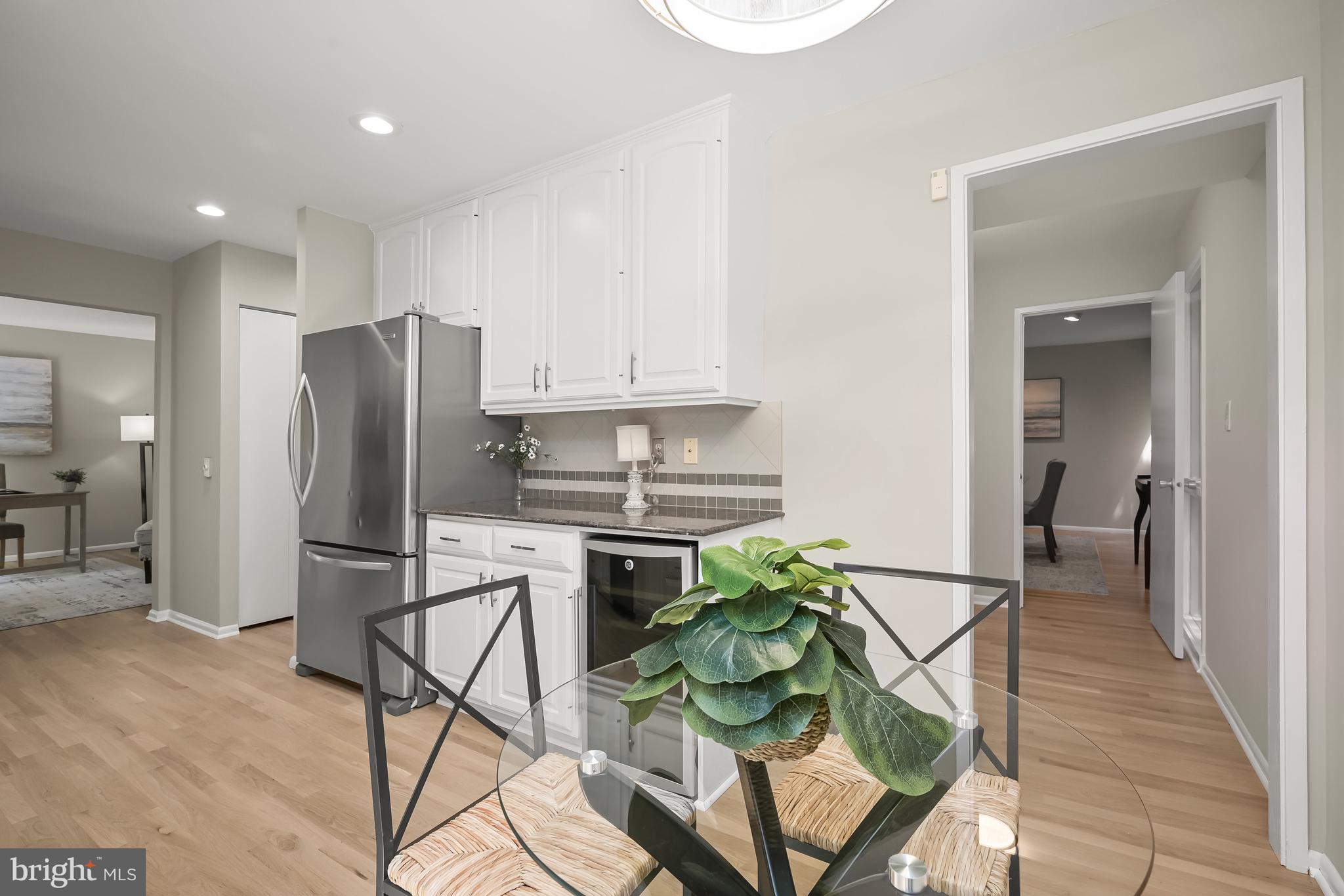 RED COAT WOODS - Residential