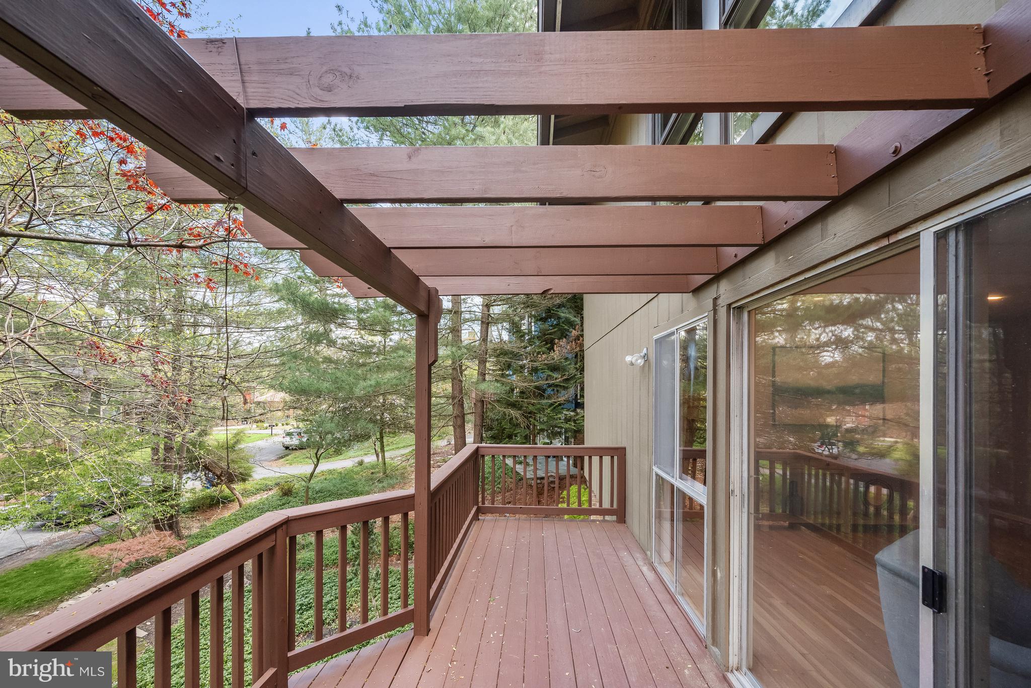 RED COAT WOODS - Residential