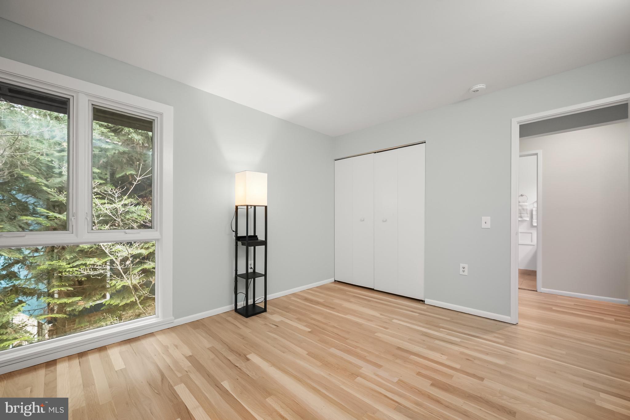 RED COAT WOODS - Residential