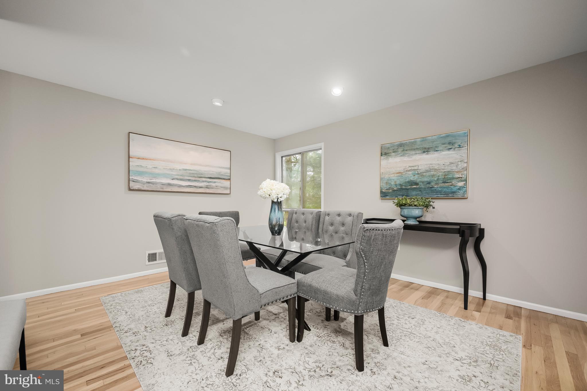 RED COAT WOODS - Residential