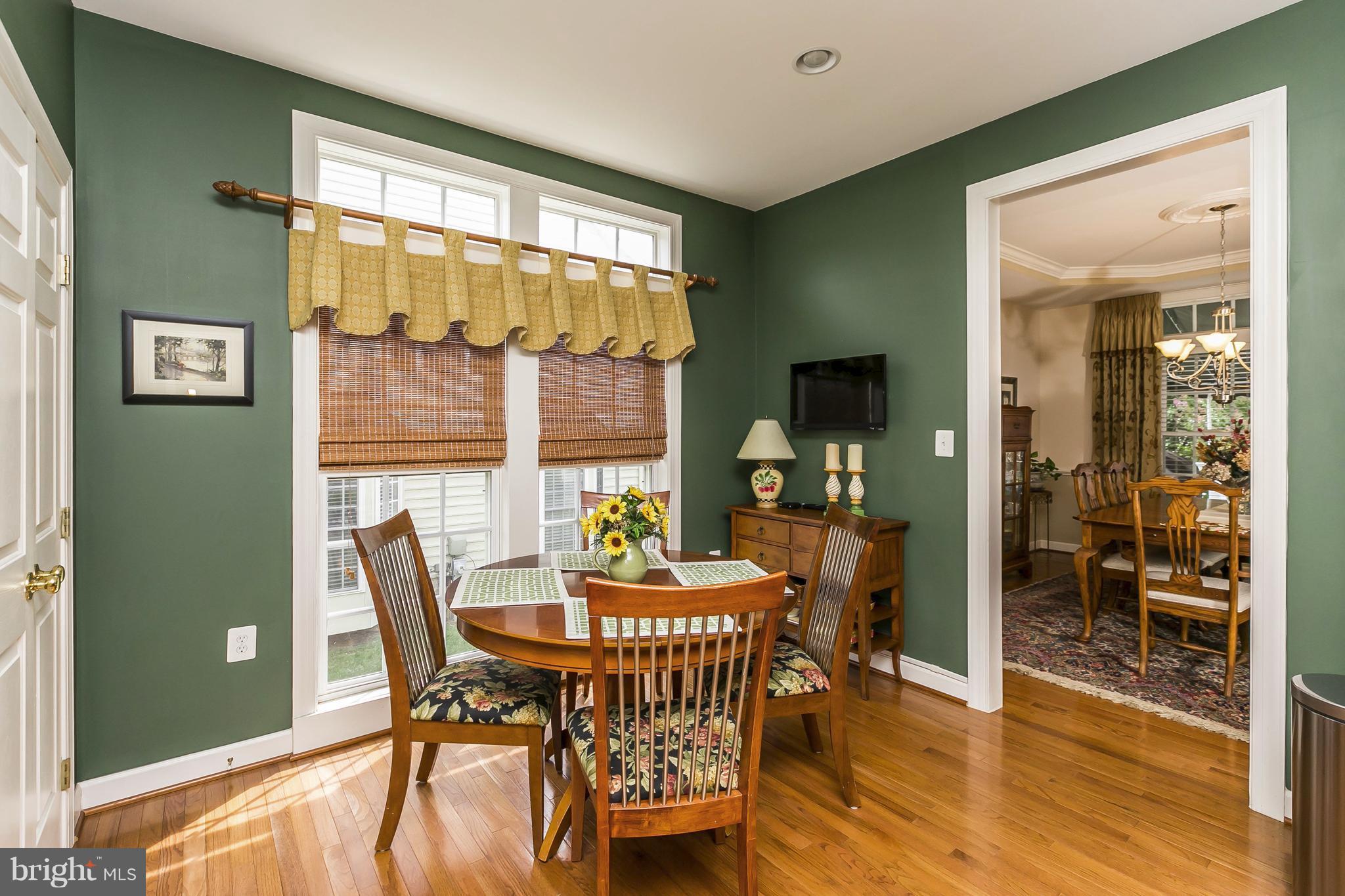 PERRY HALL MEADOWS - Residential