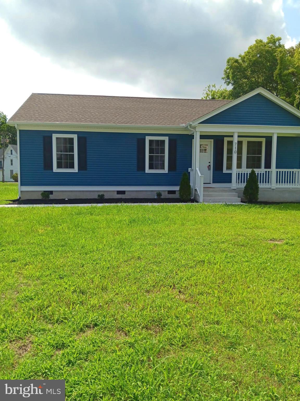 A NEW Home completed July 2025, with new Stainless Steel appliances , hard wood floors, nice large deck, and a front porch. A gravel driveway
