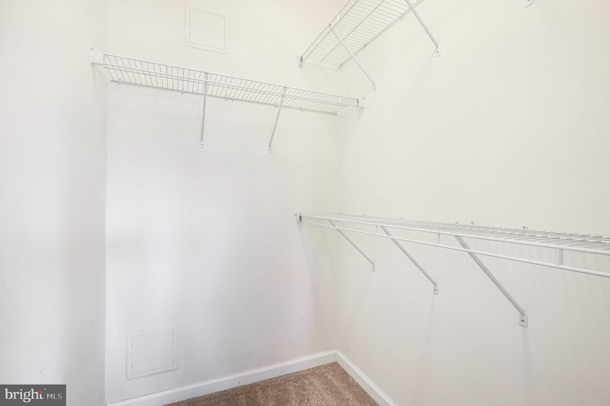 HEATHCOTE COMMONS CONDOMINIUMS - Residential