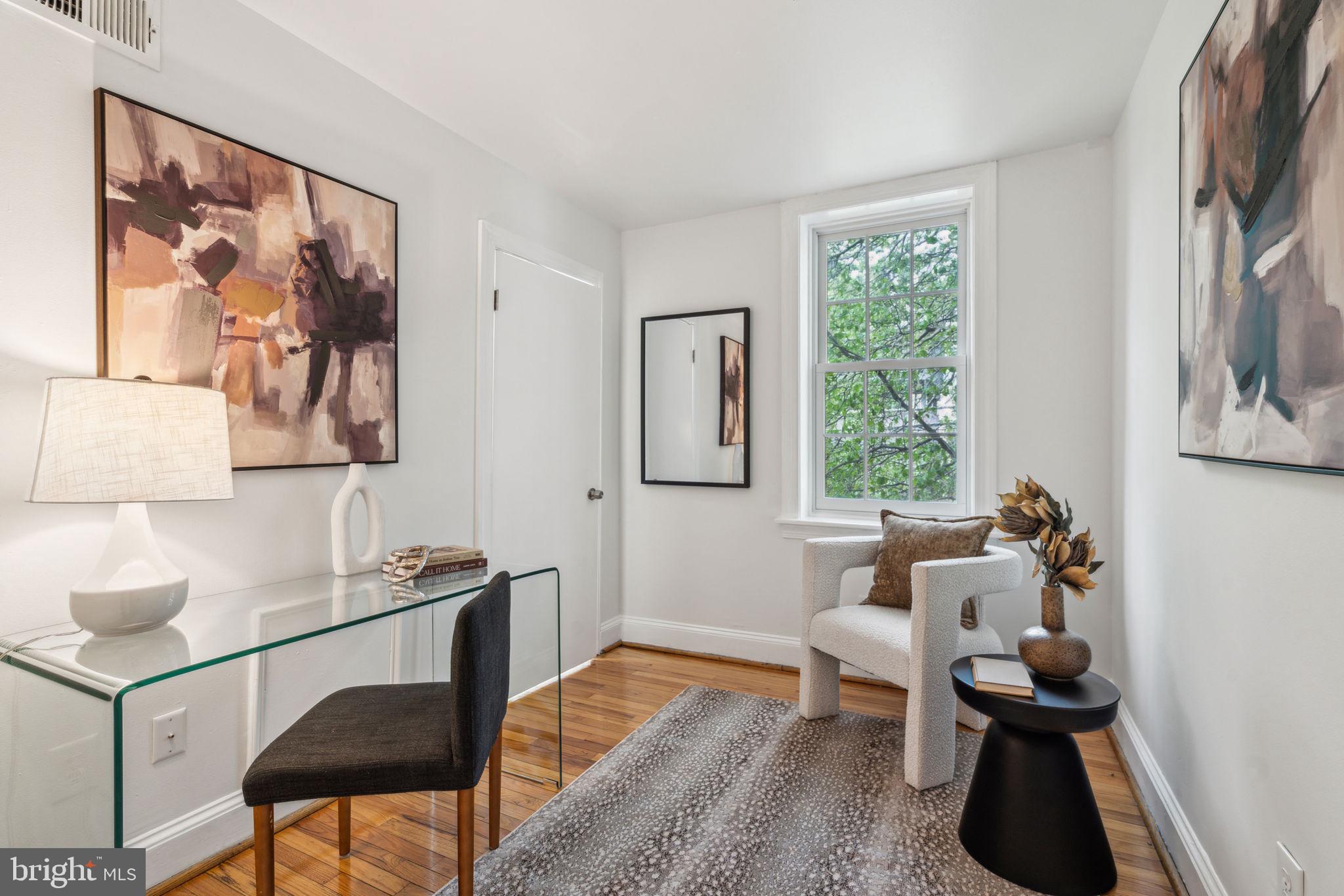 GRADUATE HOSPITAL - Residential