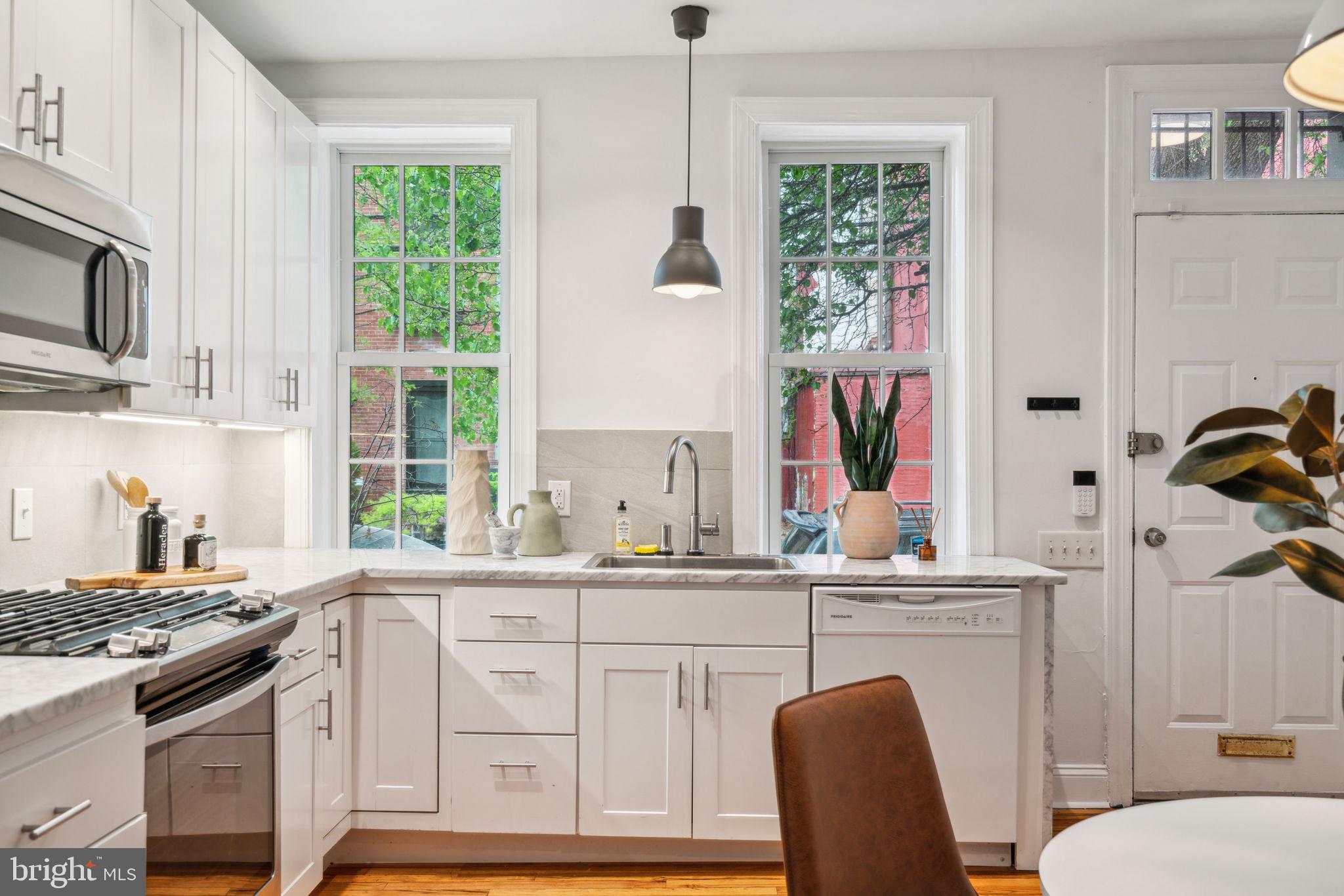 GRADUATE HOSPITAL - Residential