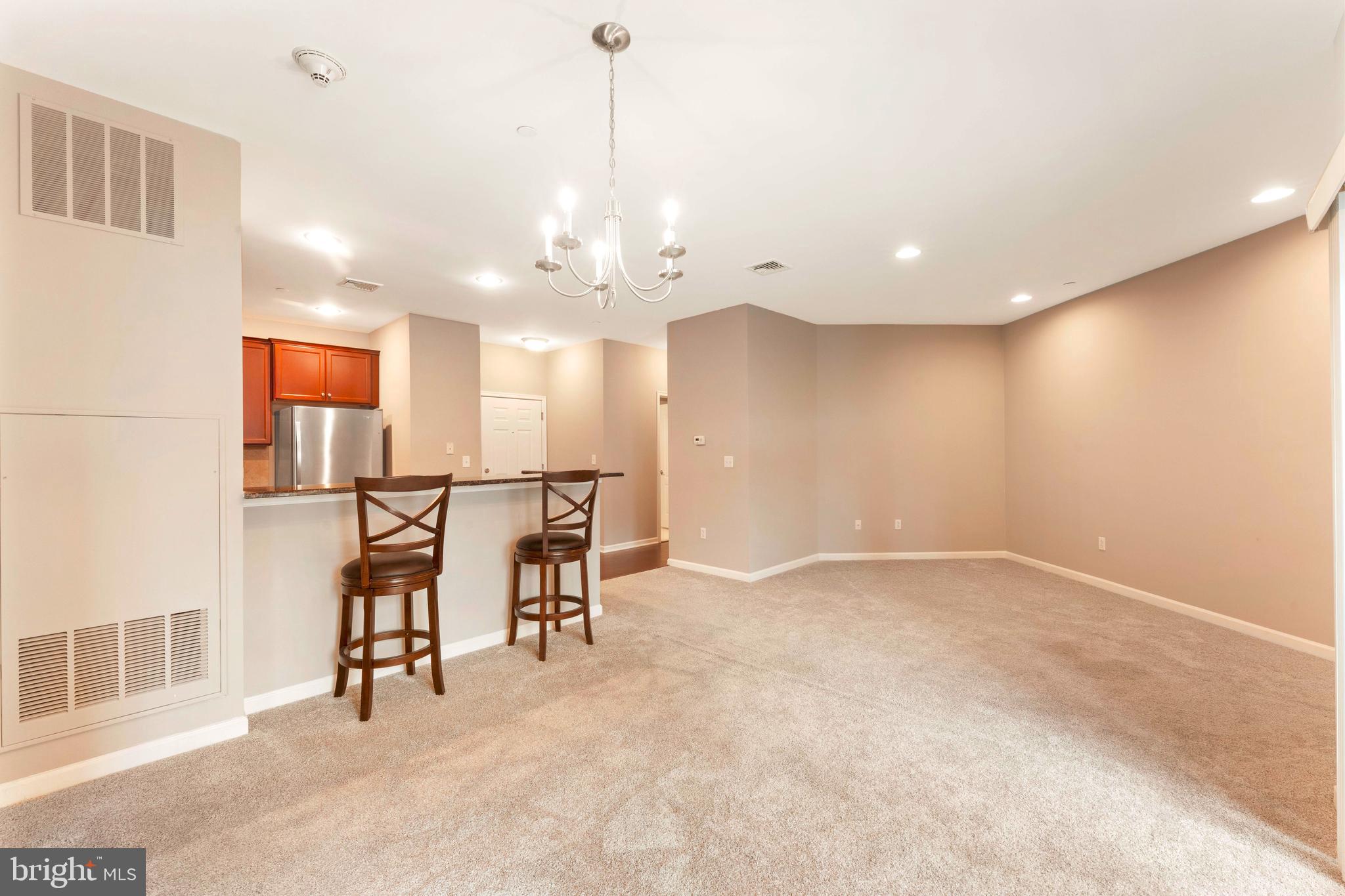 HUNTINGDON PLACE - Residential