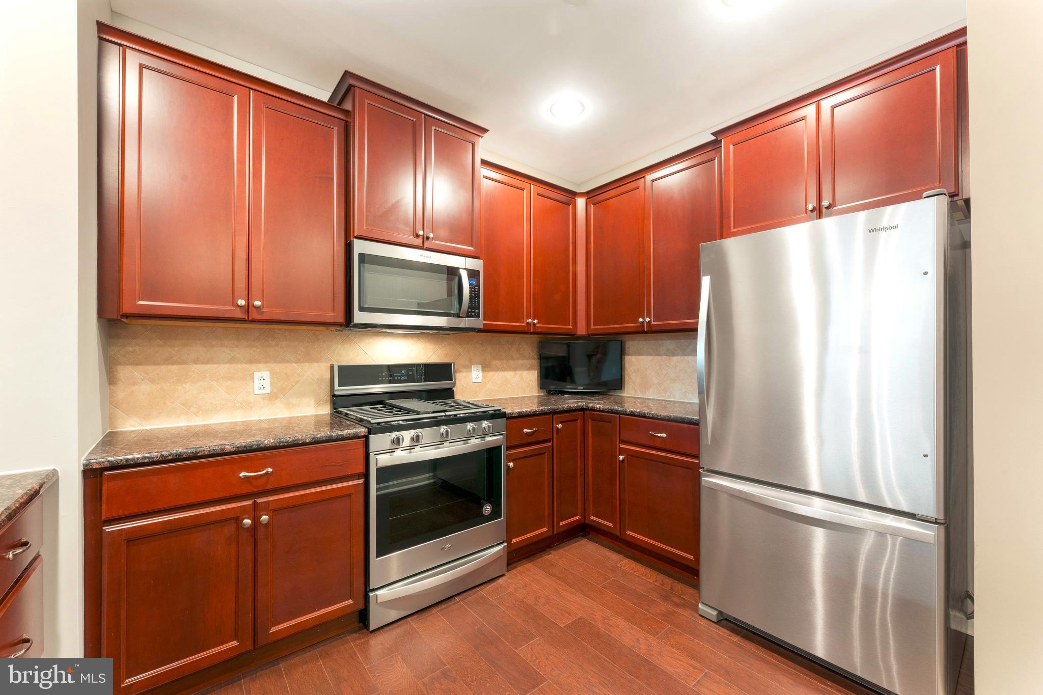 HUNTINGDON PLACE - Residential