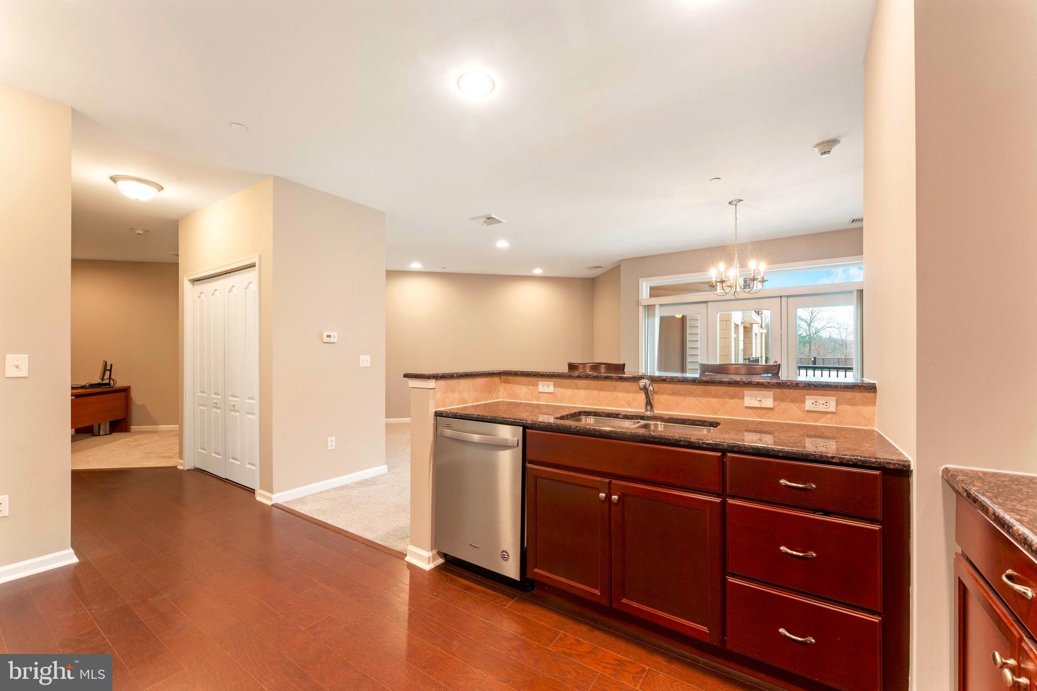 HUNTINGDON PLACE - Residential